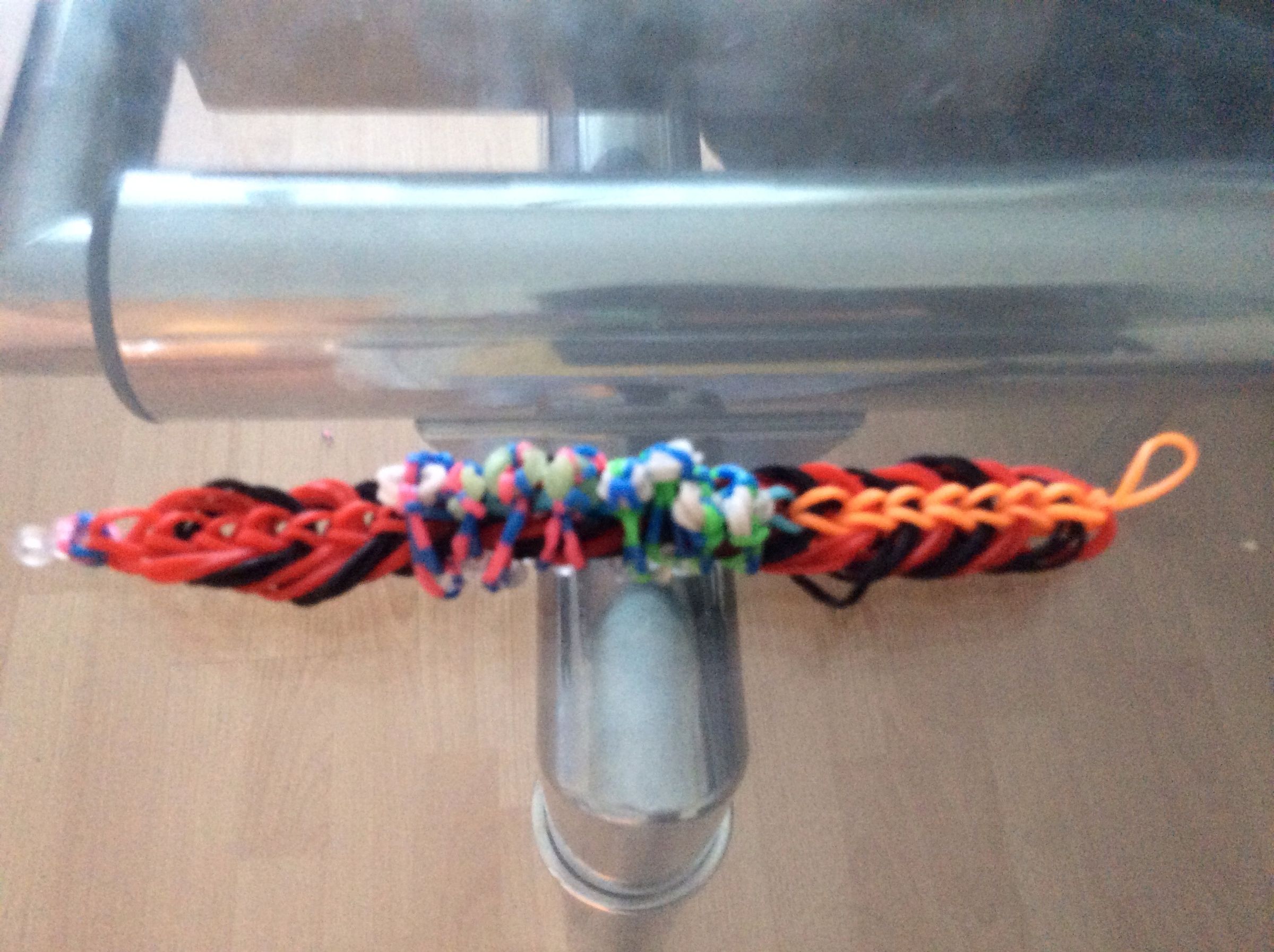 Mini Spy Cam Out of Loom Bands