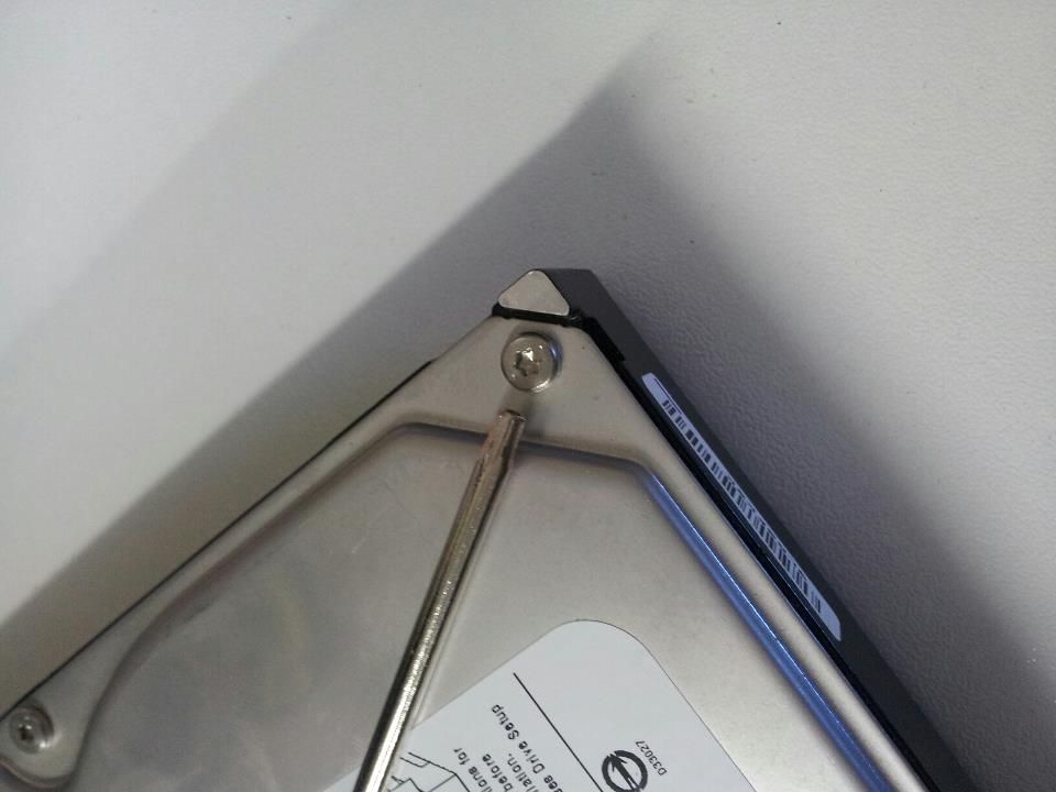 Open a Harddrive, without using the right tools.