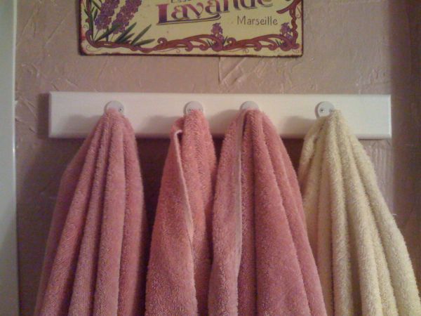 How to make a towel or coat rack.
