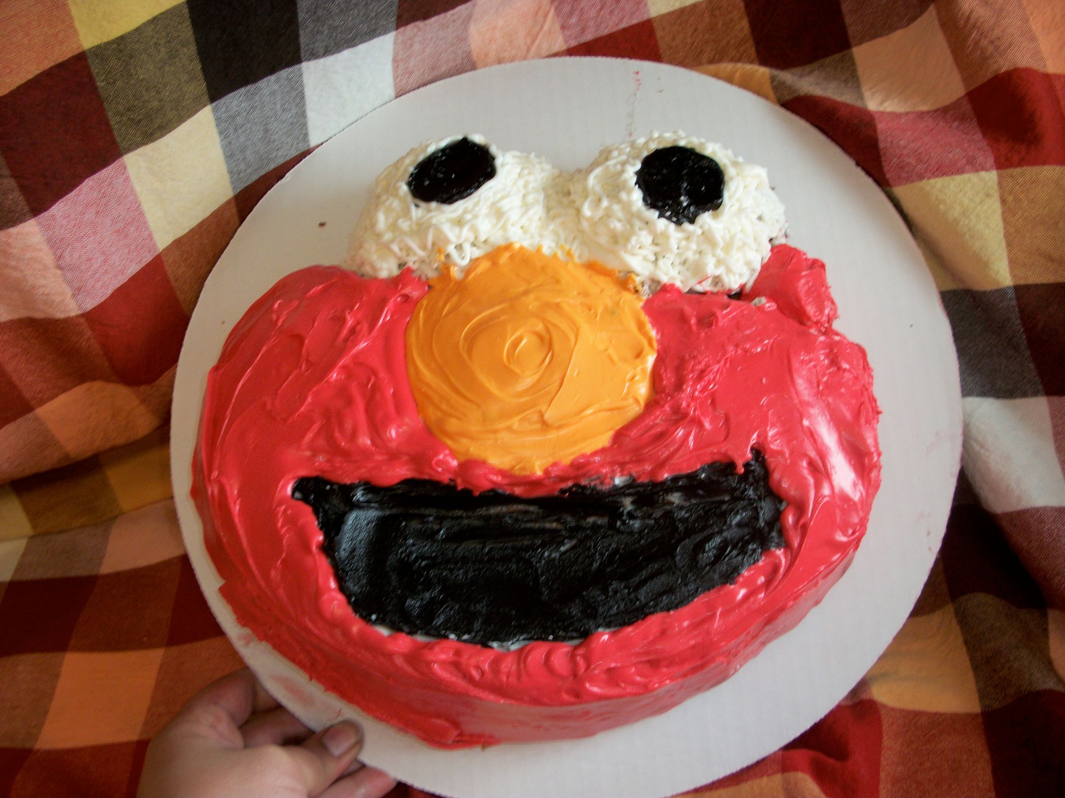 Easy to Make Elmo Cake 5 Steps Instructables