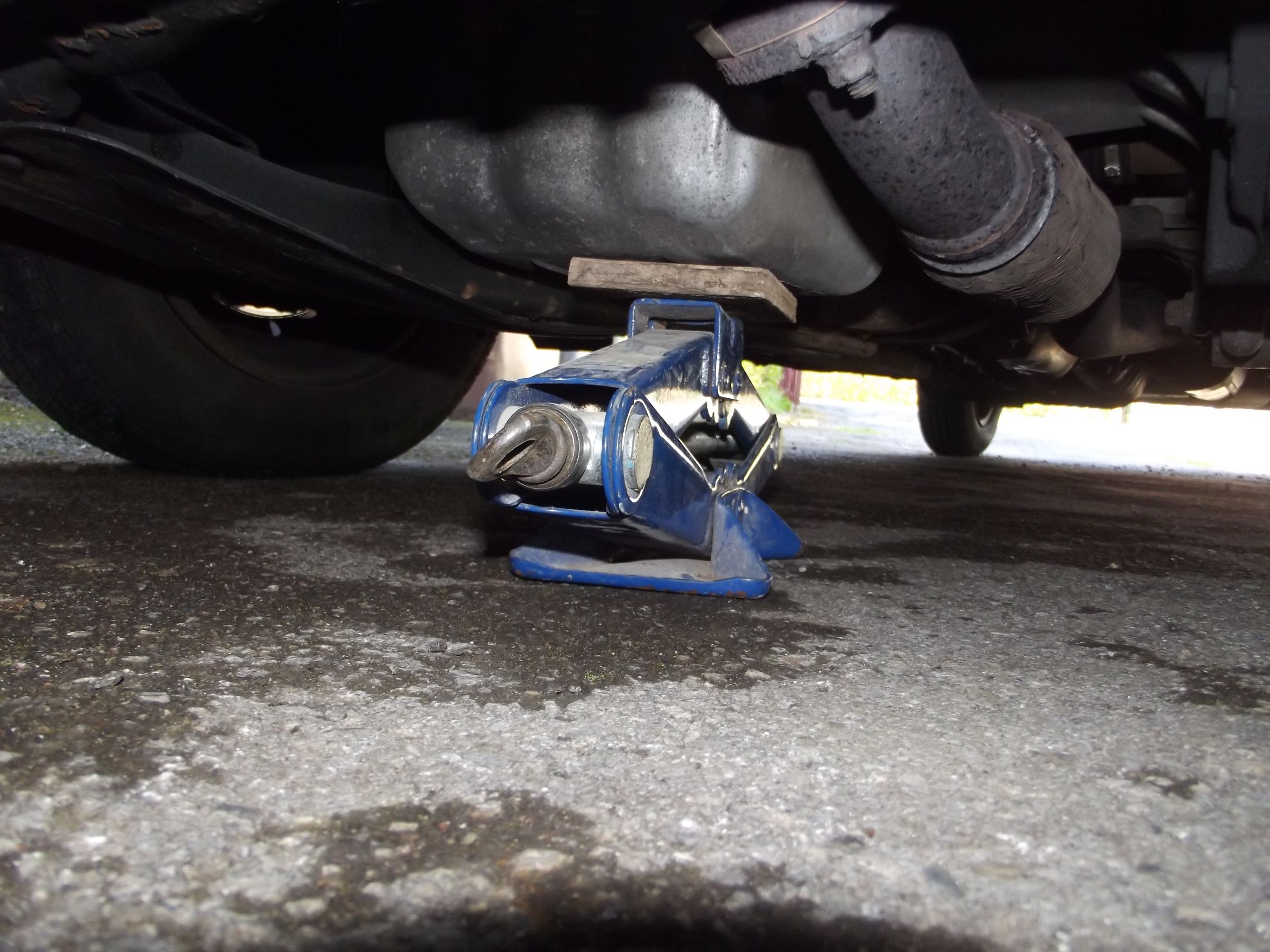 Changing a Vauxhall Corsa Water Pump 12 Steps Instructables