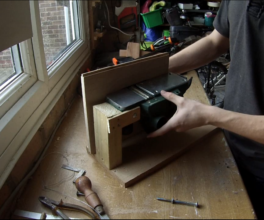 build a planner/jointer bench mount DIY Project DIY Project Image