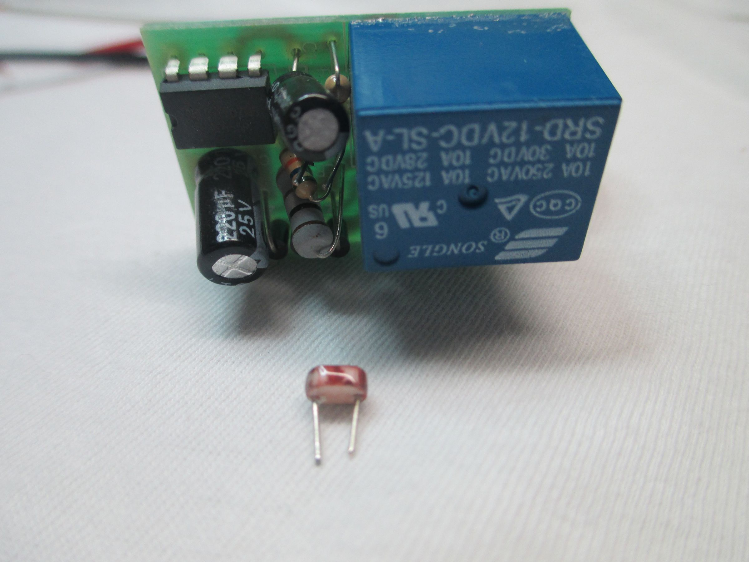 DC Low Voltage LIght Sensor Switch 8 Steps (with Pictures