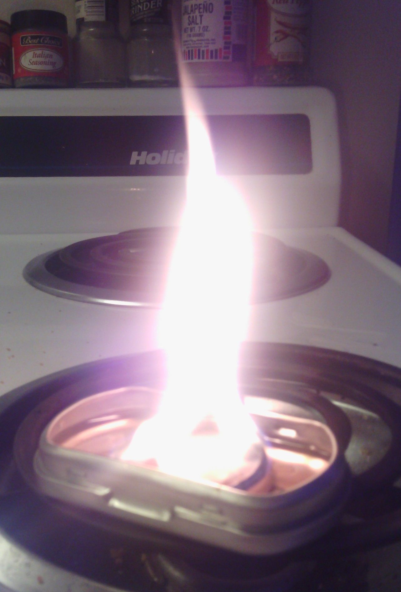 *EASY* Emergency Candle Kit & Survival Burner Using Snus Tins 4 Steps