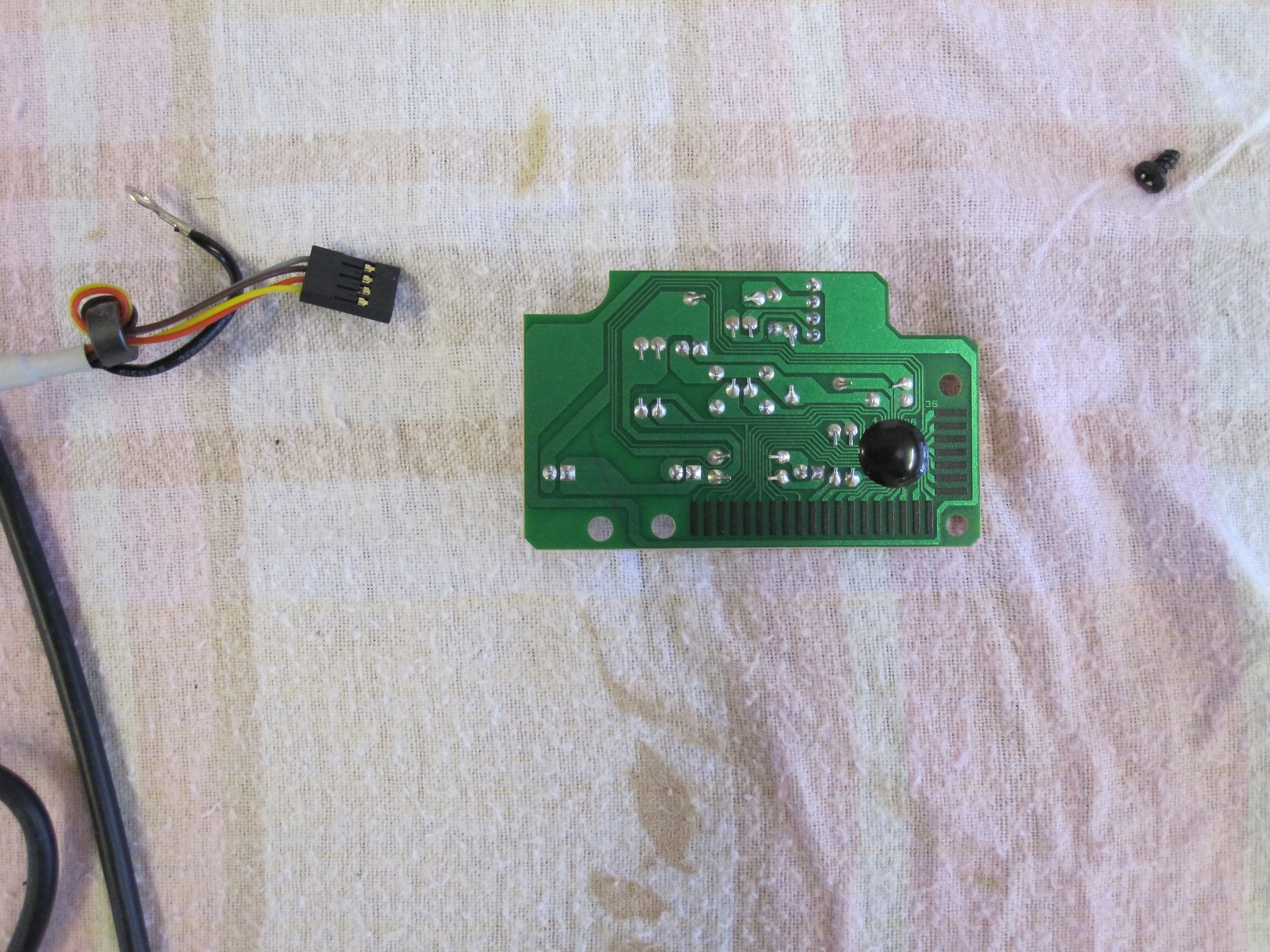 DIY Keyboard Controller for MAME and Virtual Pinball 4 Steps (with