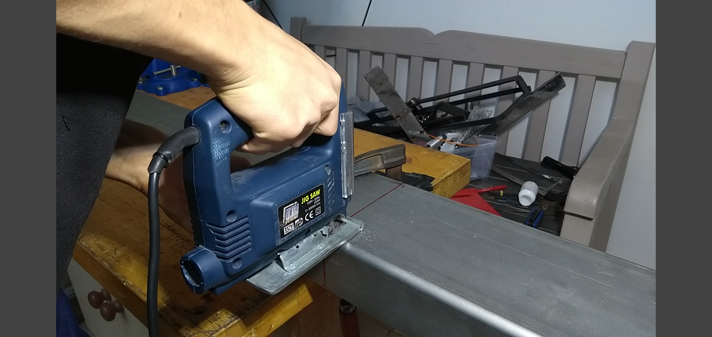 Top 10 Ways to Cut Metal Without an Angle Grinder! 11 Steps (with