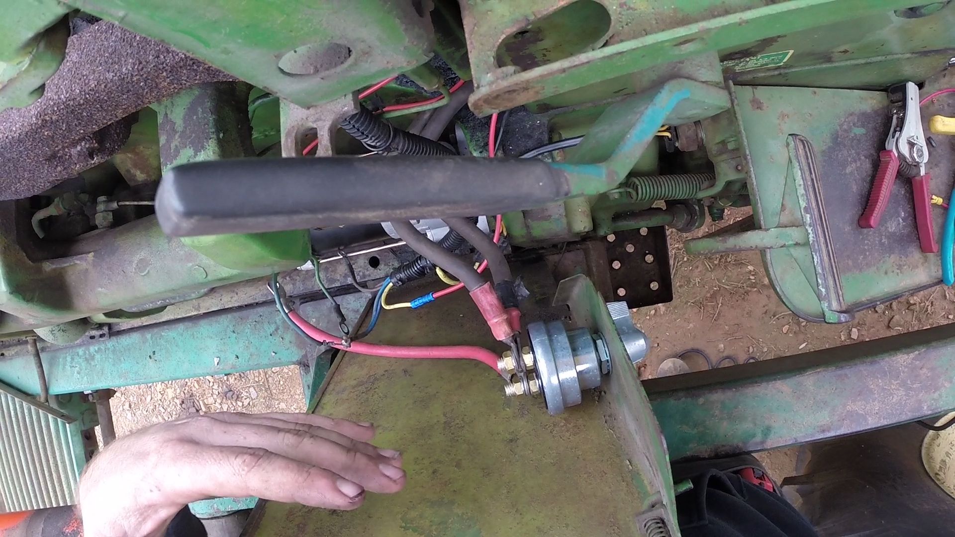 John Deere 3020 24v to 12v Conversion 15 Steps (with Pictures) Instructables