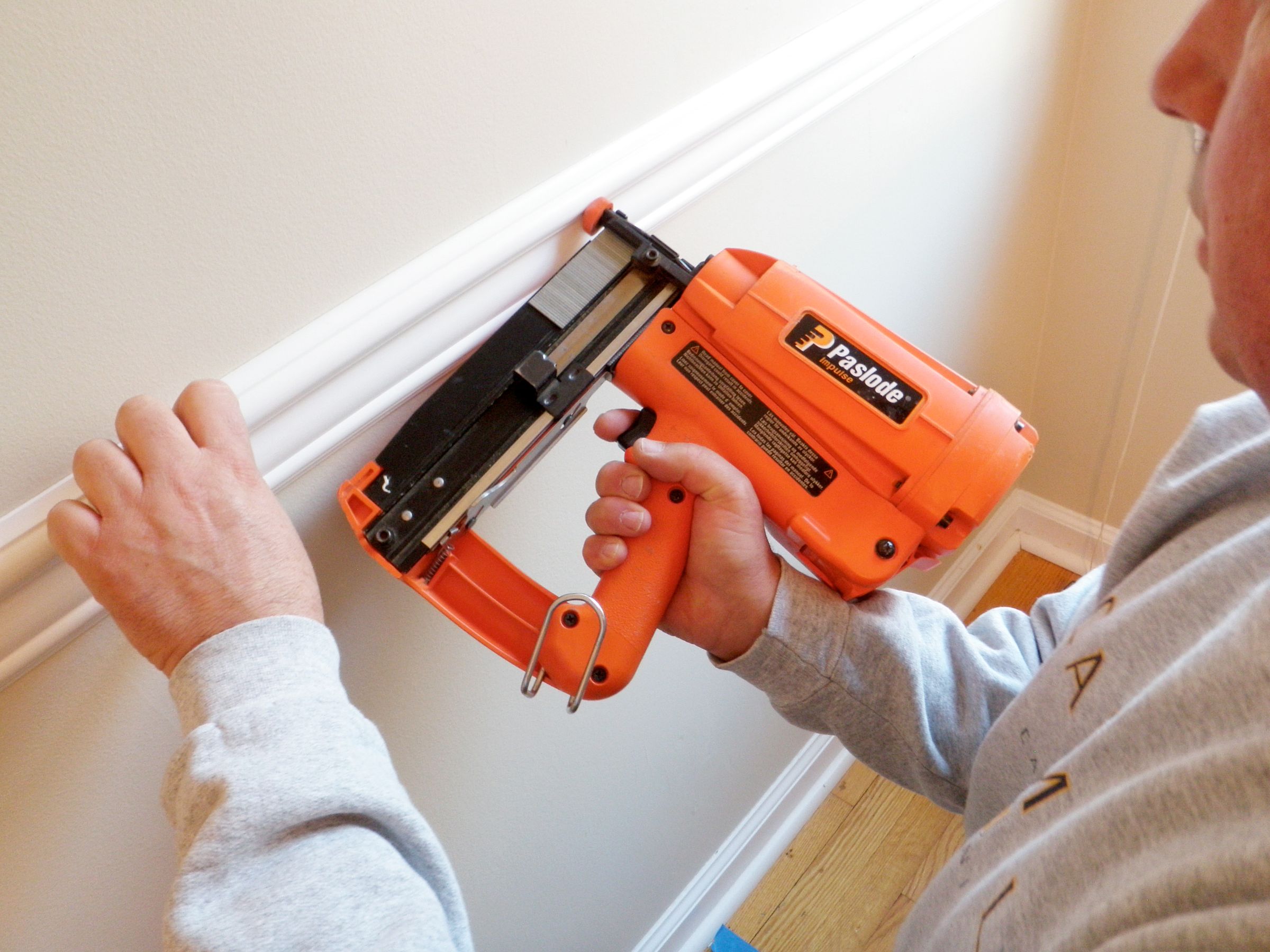 Installing Chair Rail 9 Steps (with Pictures) Instructables