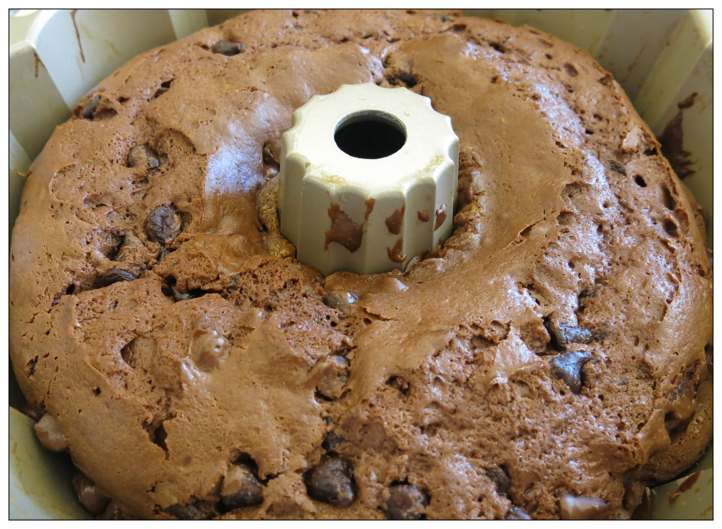 Chocolate Chip Pudding Bundt Cake 8 Steps (with Pictures) Instructables
