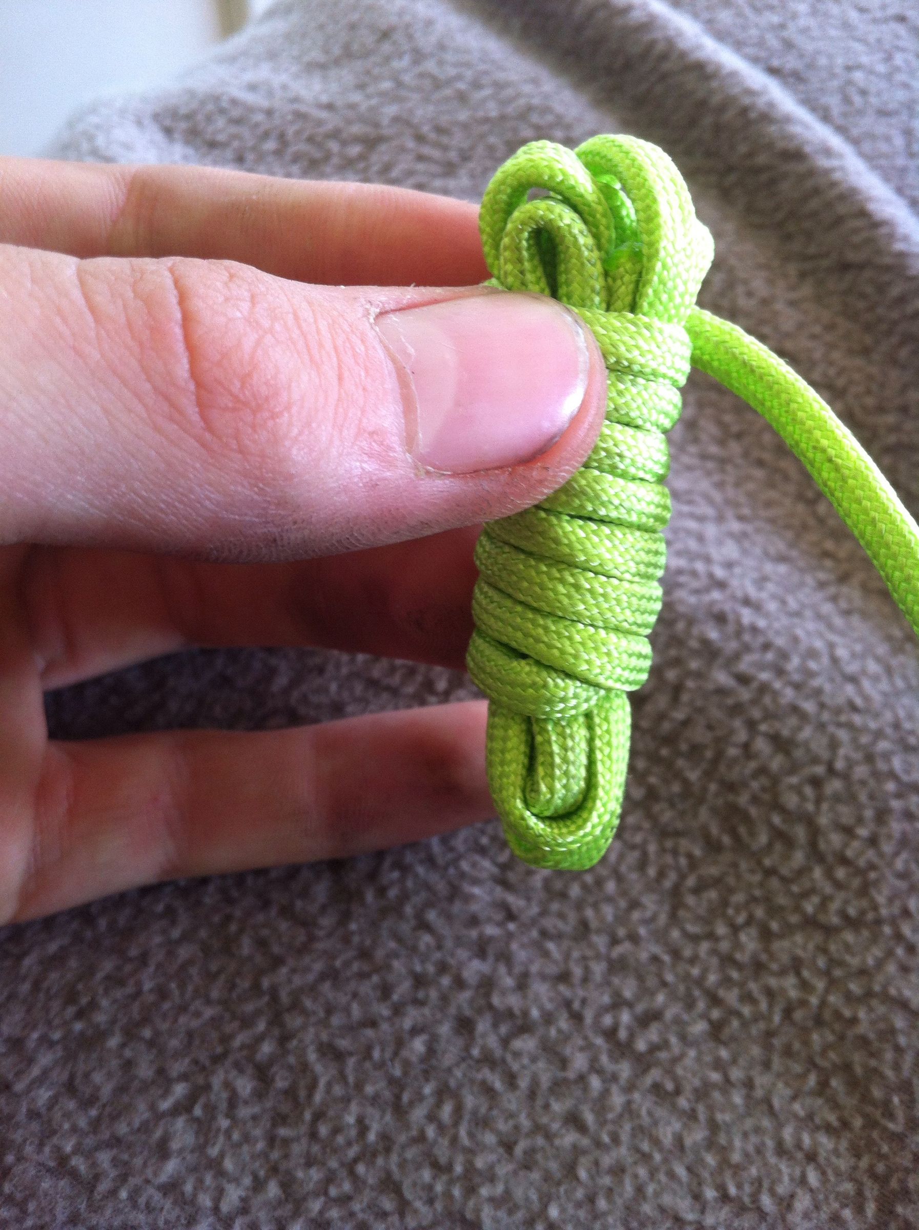 Paracord Cat Toy 5 Steps Instructables