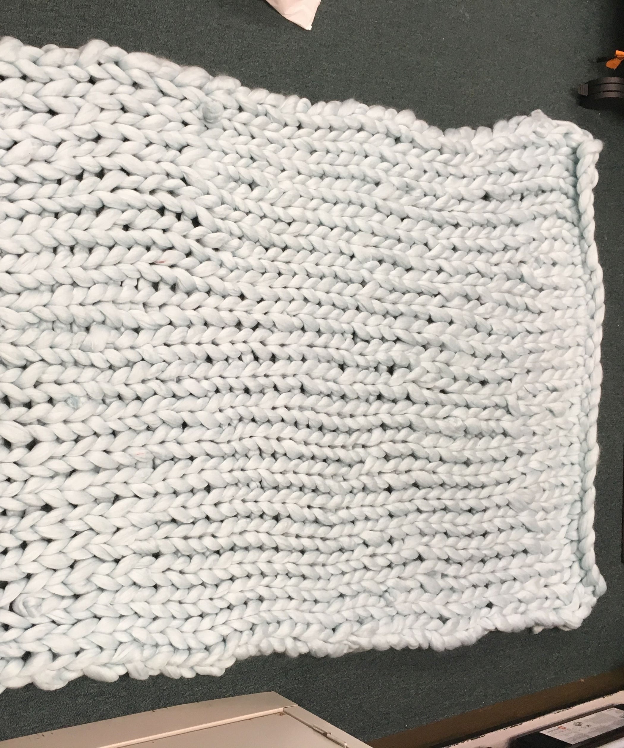 Super Comfy Hand Knitted Wool Blanket 7 Steps (with Pictures