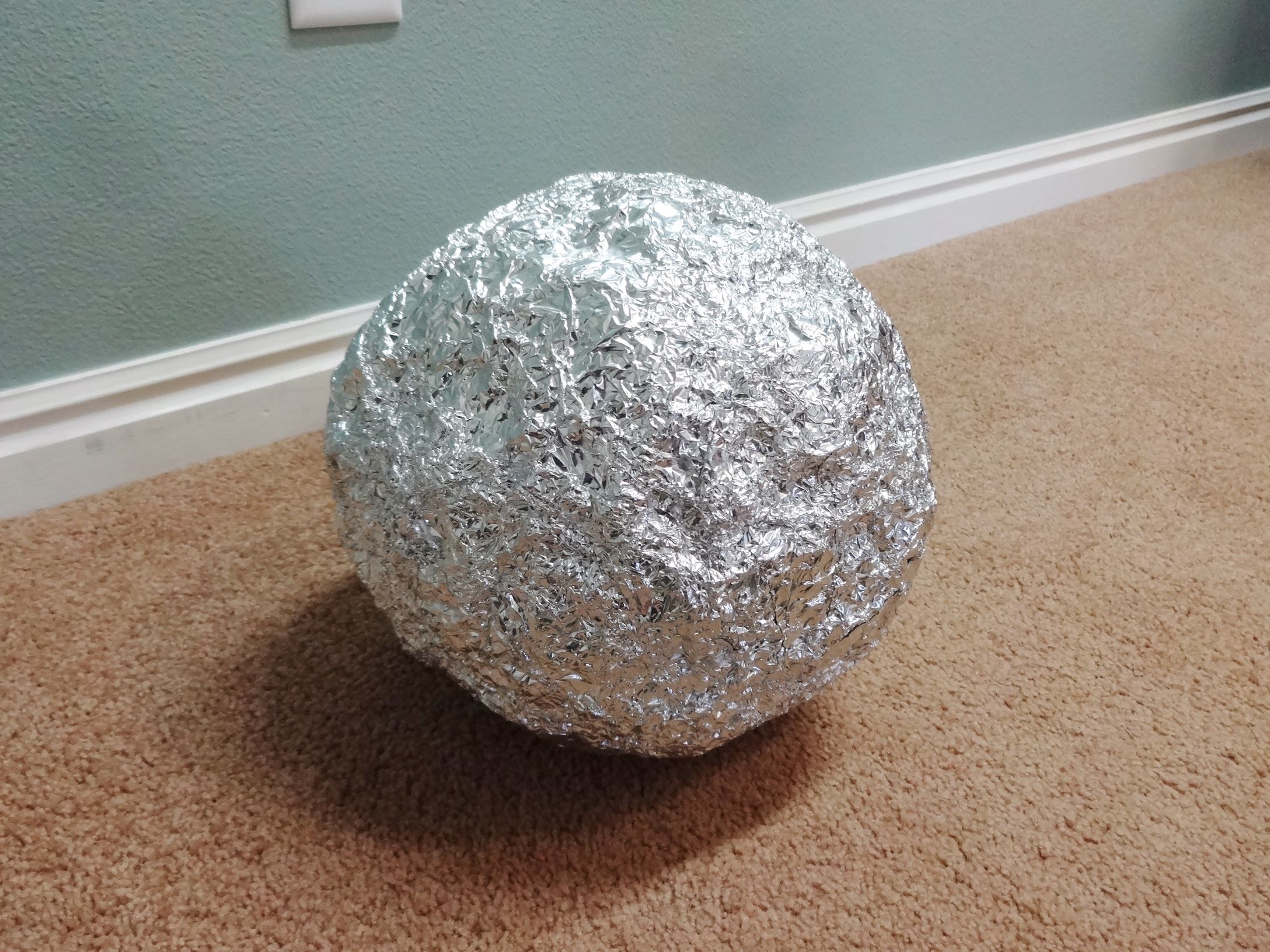 How to Make a Polished Aluminum Foil Ball 8 Steps (with Pictures