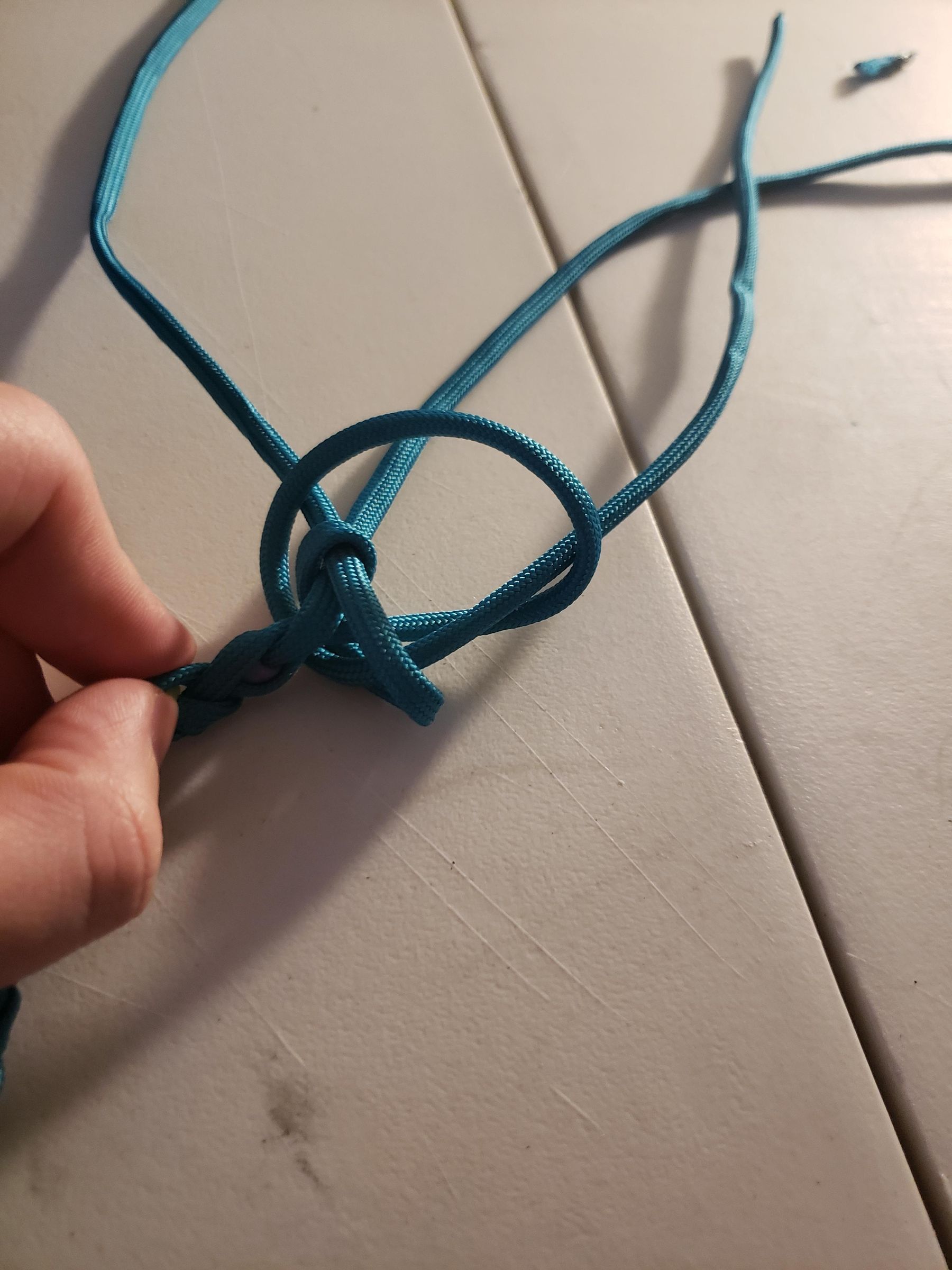 Braided Keychain : 7 Steps - Instructables