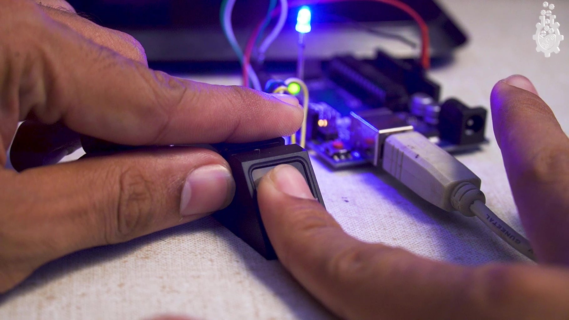 How to Setup Fingerprint Sensor With Arduino : 10 Steps (with Pictures ...