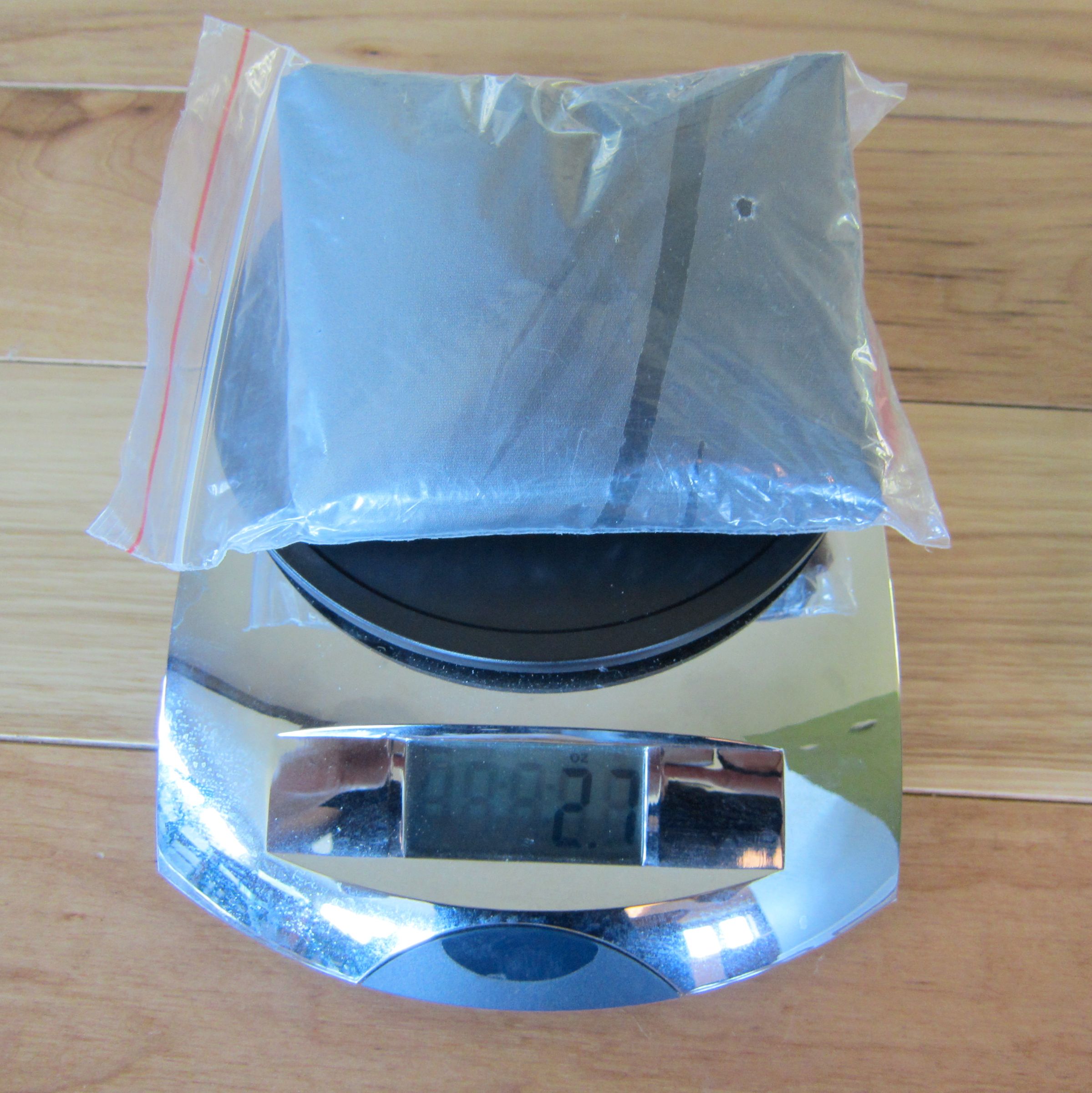 DIY Emergency Blanket From Old Party Balloons 6 Steps (with Pictures