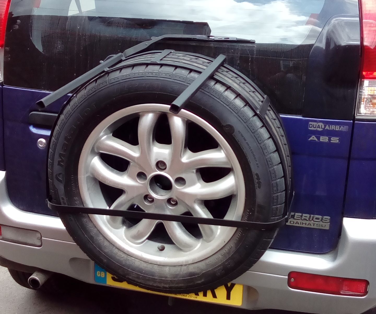 Homemade Car Bike Rack 4 Steps Instructables