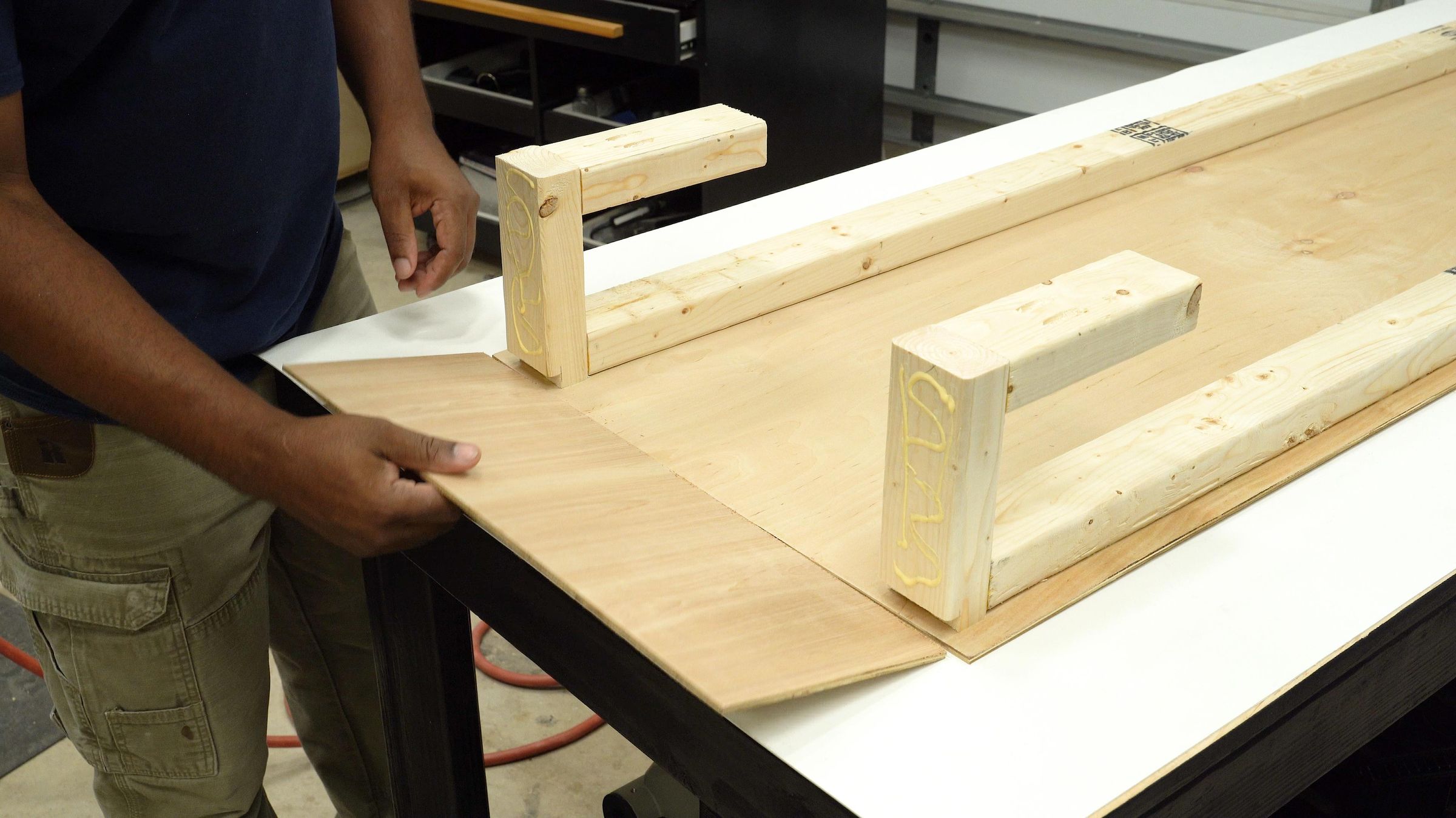 How to Build a Portable Pallet Wall 10 Steps (with Pictures