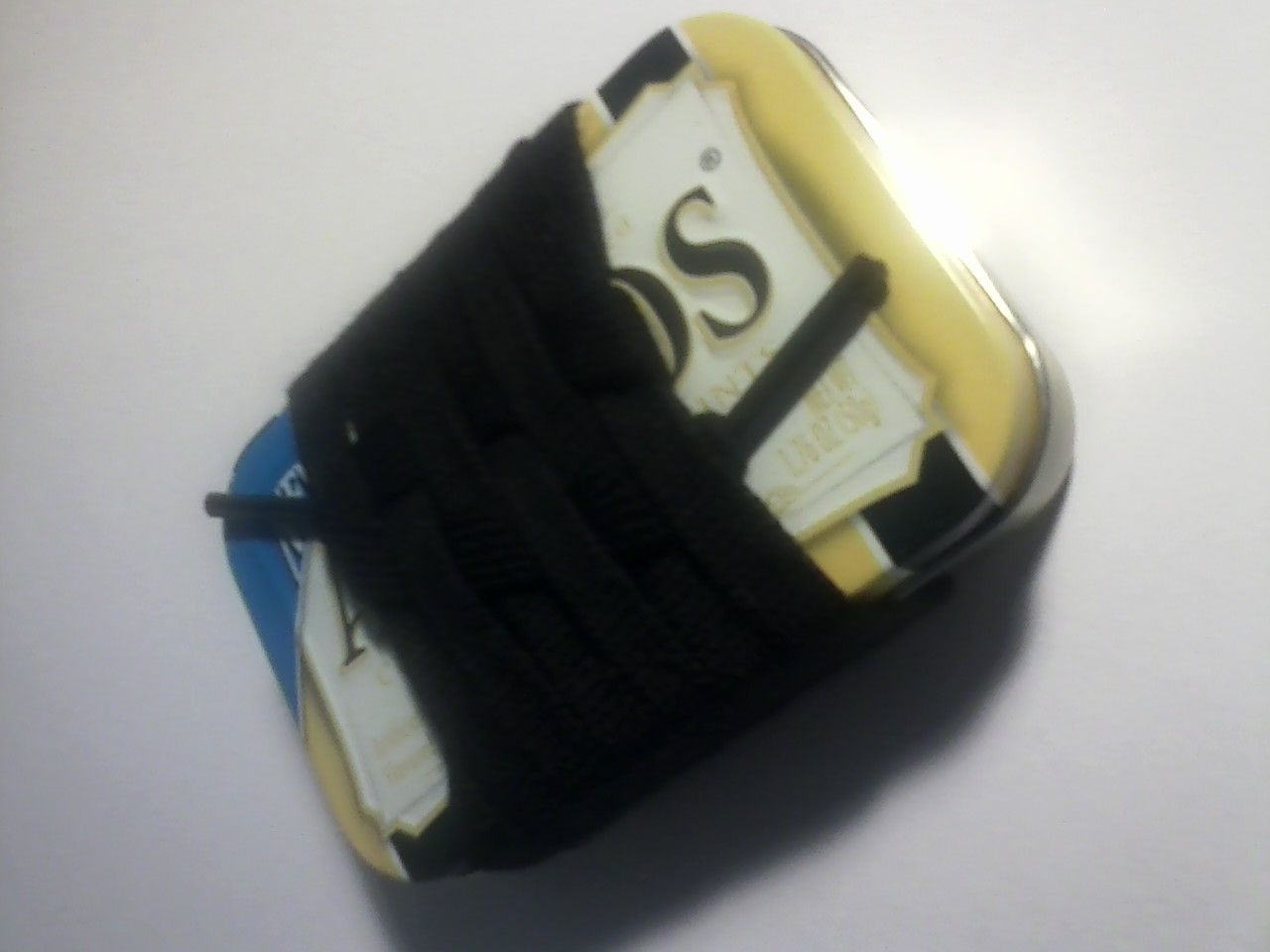 DIY guide for Pocket-Sized Altoids Tin First-Aid Kit with step-by-step instructions