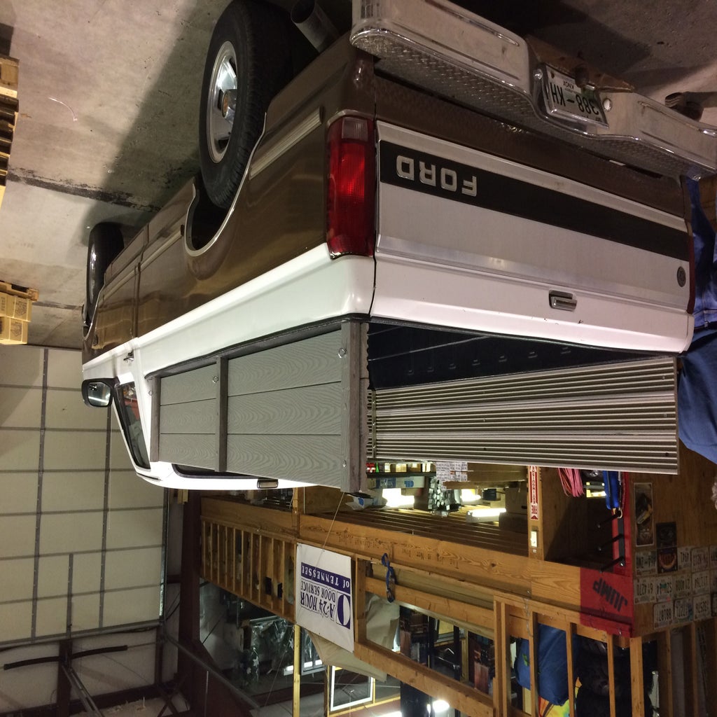 Pickup Truck Sideboards/Stake Sides Ford Super Duty 4 Steps (with