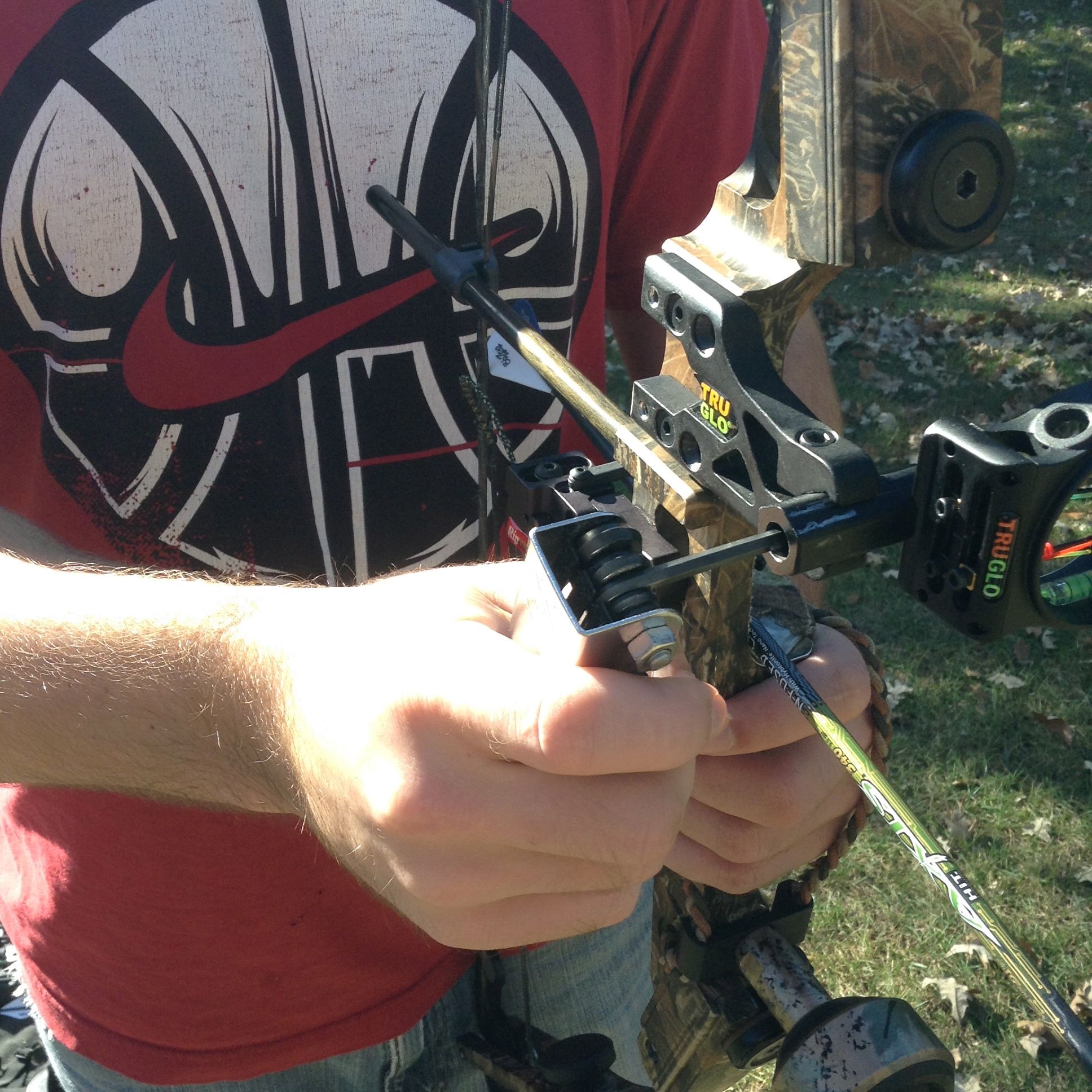 How to Sight in a Compound Bow 8 Steps Instructables