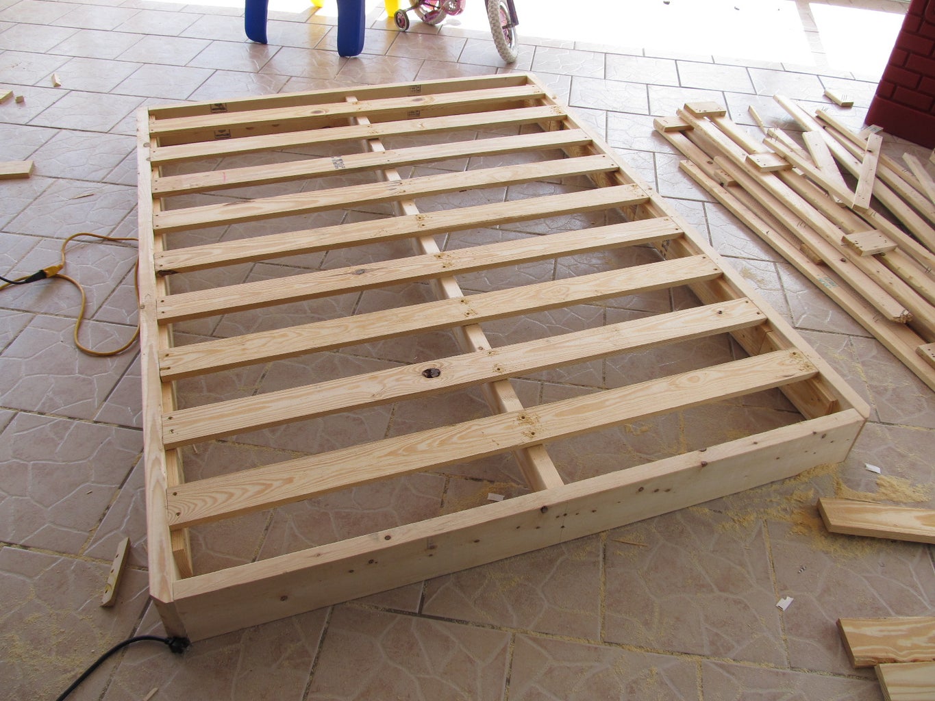(Re)Building a Bed Foundation 12 Steps (with Pictures) Instructables