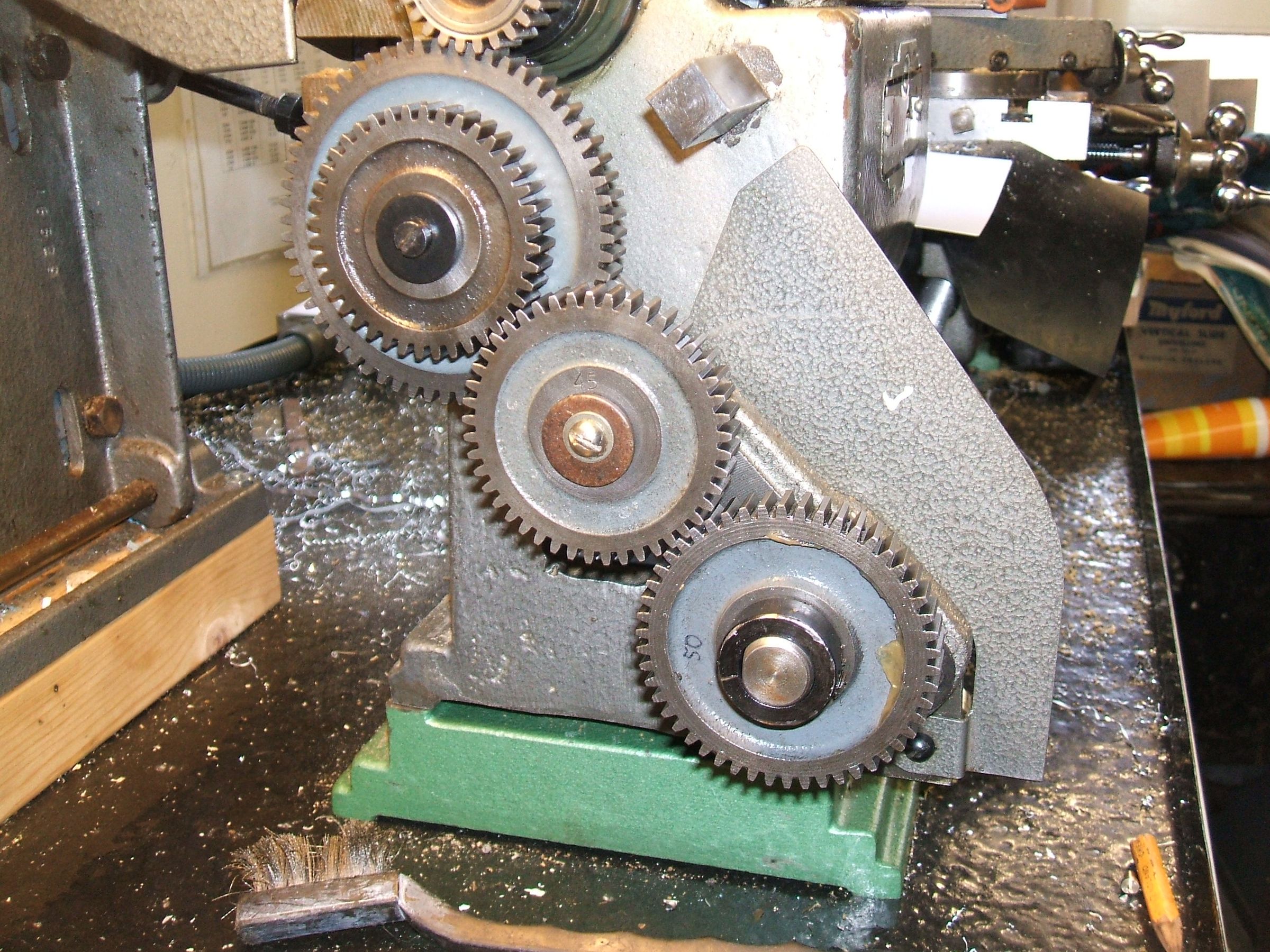 Thread Cutting Internal and External on a Myford ML10 Lathe 11