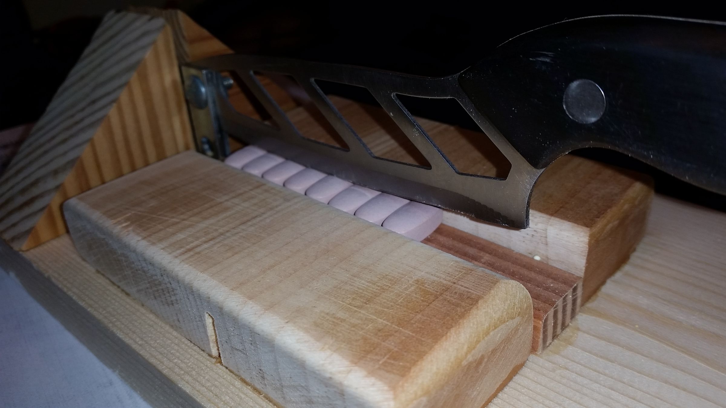 DIY Multiple Pill Splitter Instructables