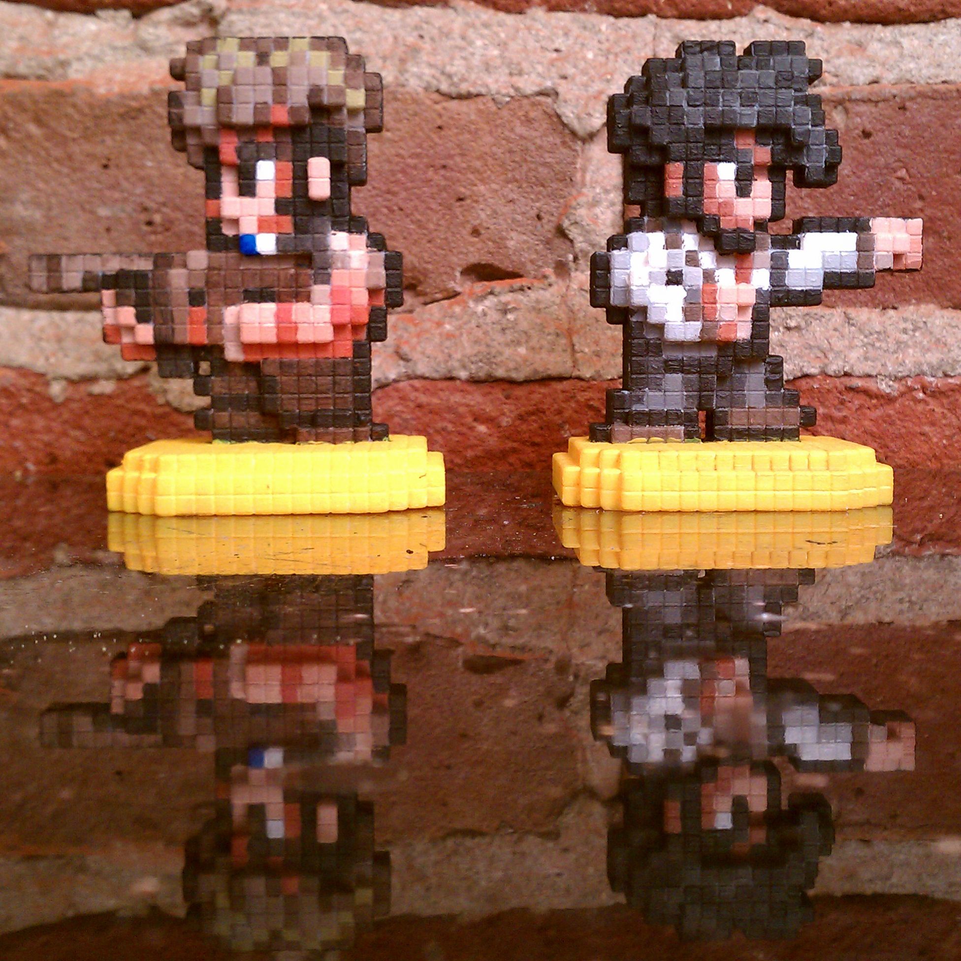 16-bit penny arcade figurines (gabe and tycho) DIY Project DIY Project Image