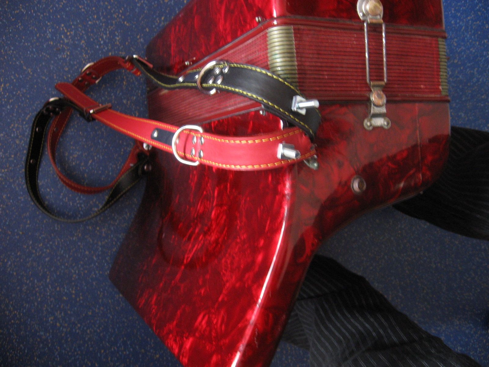 Accordion Straps Instructables