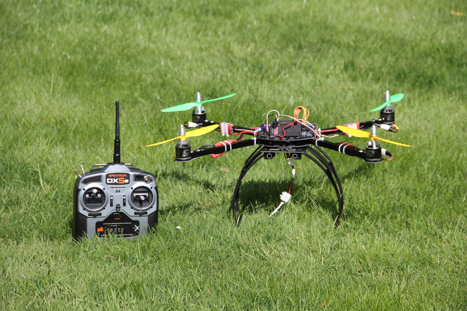 The Ultimate DIY Guide to Quadcopters : 12 Steps (with Pictures