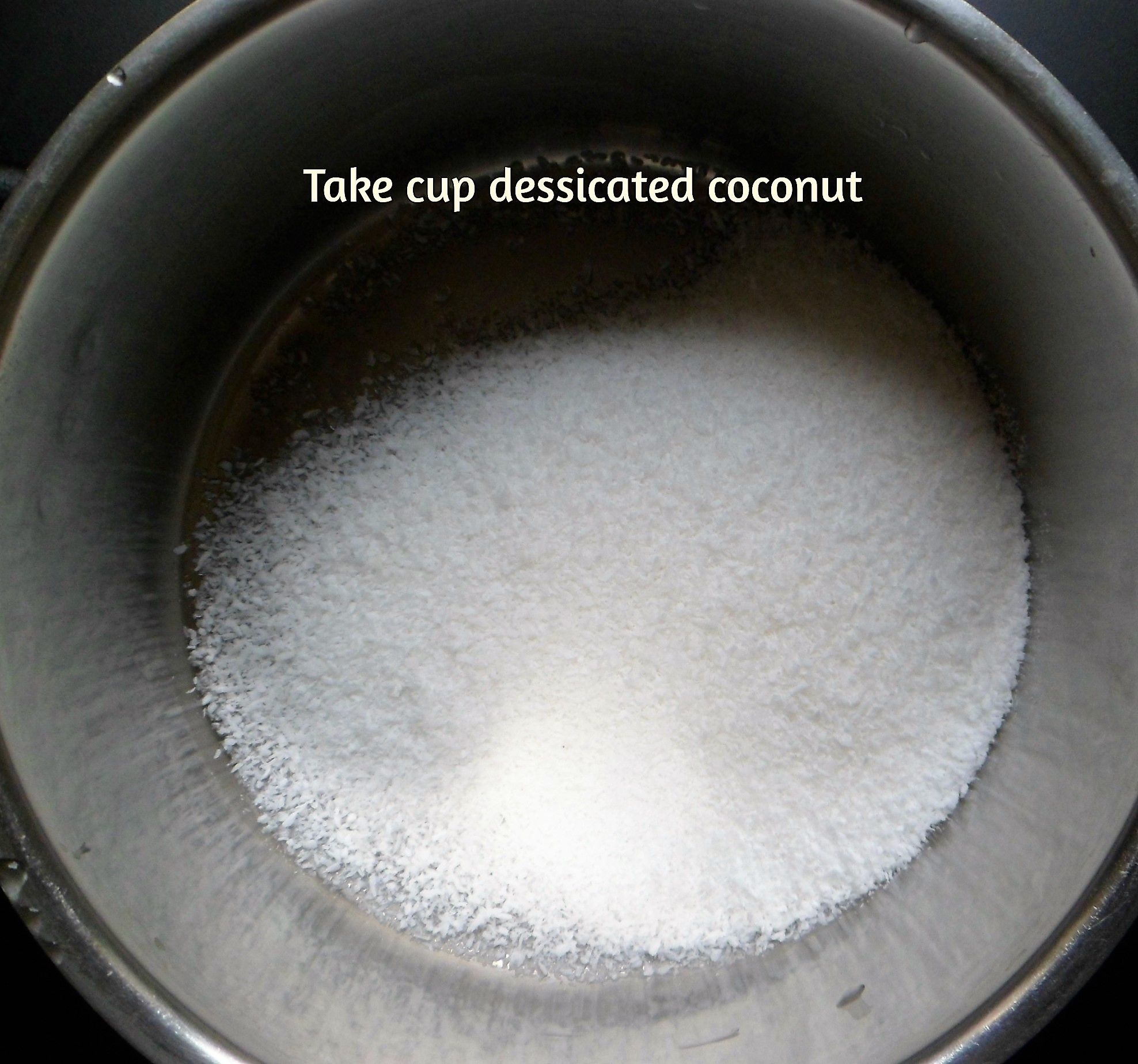 Homemade Coconut Milk From Dessicated Coconut 5 Steps Instructables