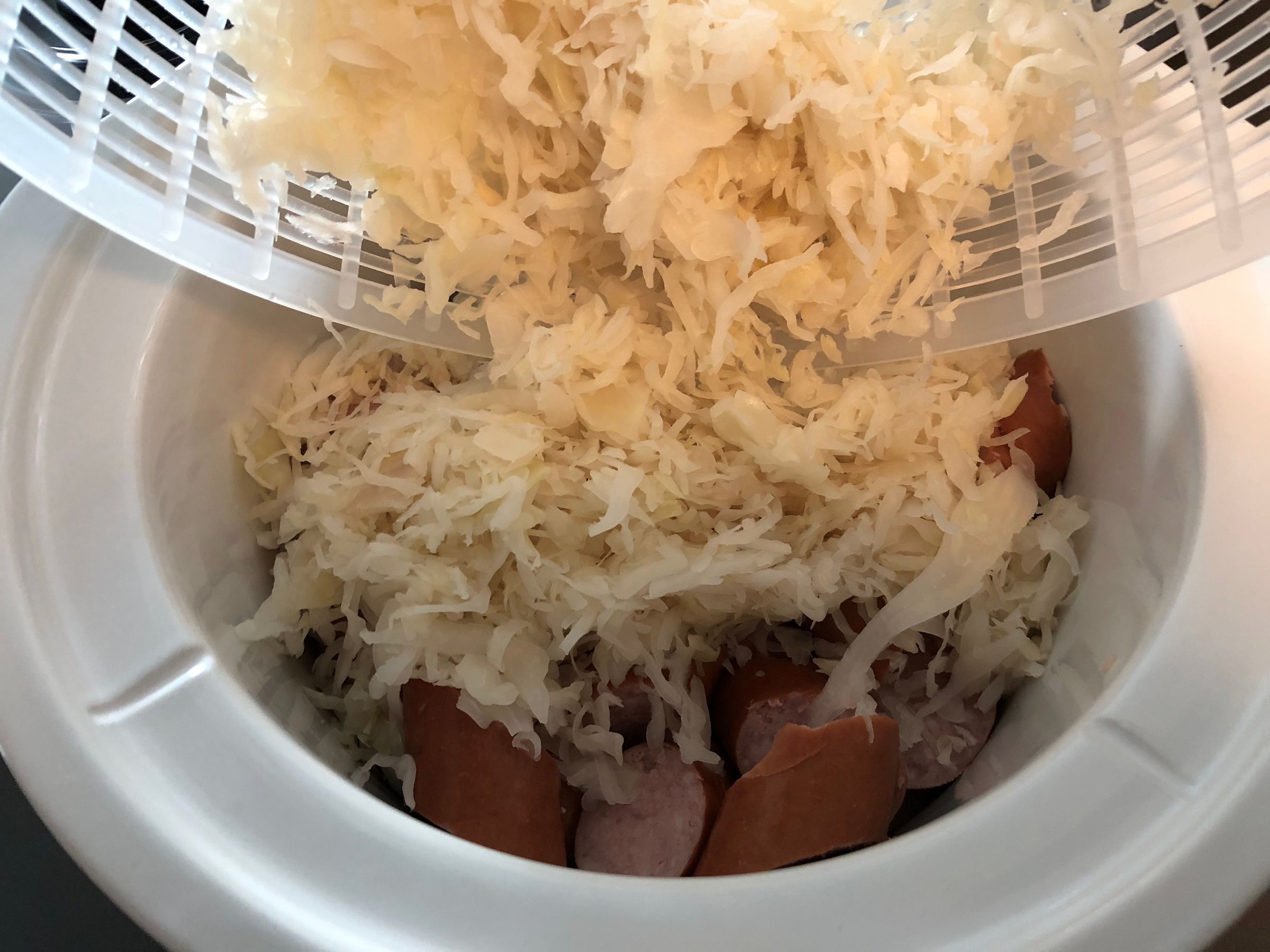 German Sauerkraut and Sausage, in Crock Pot 14 Steps (with Pictures