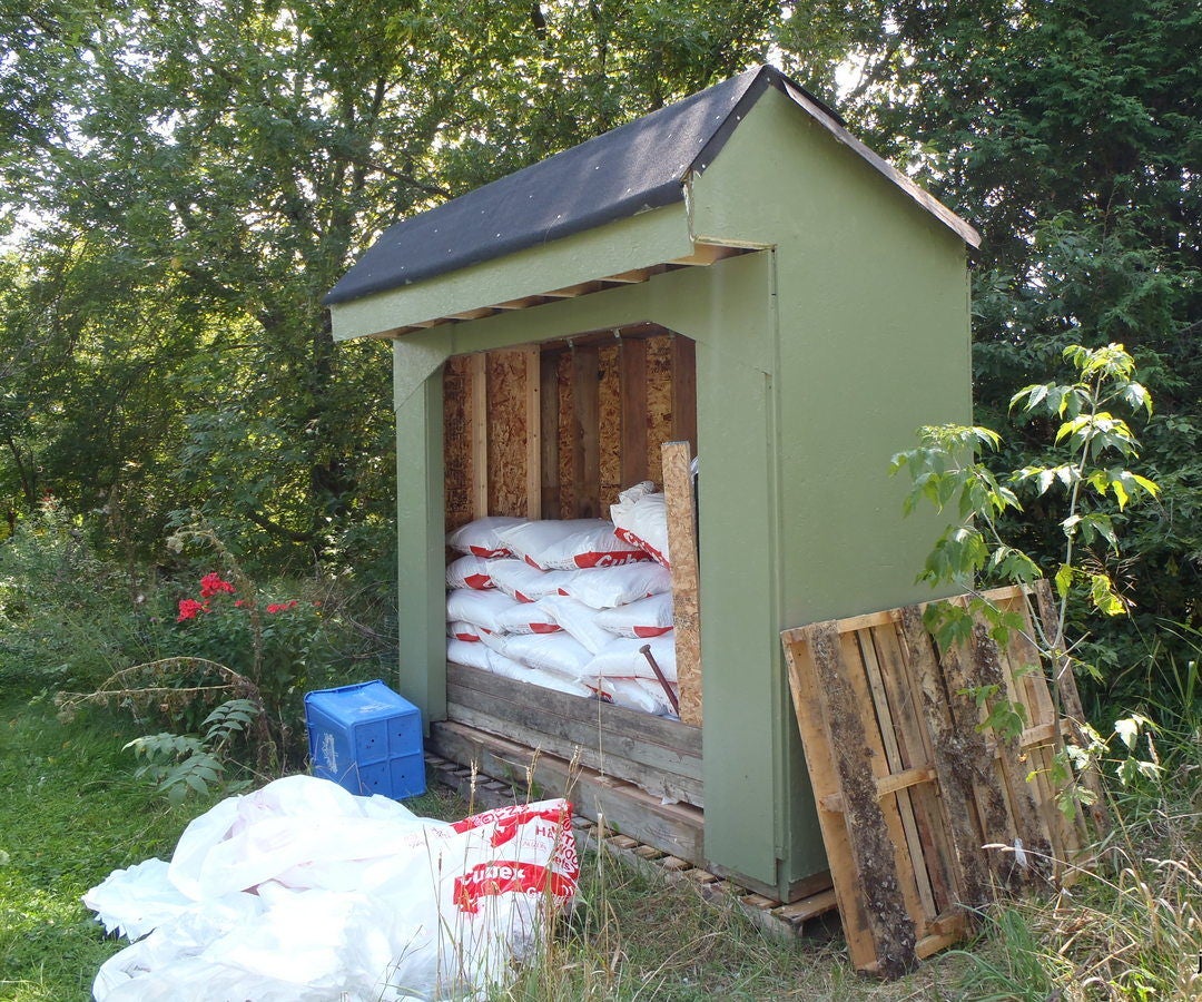 Wood Pellet Storage Shed 3 Steps Instructables