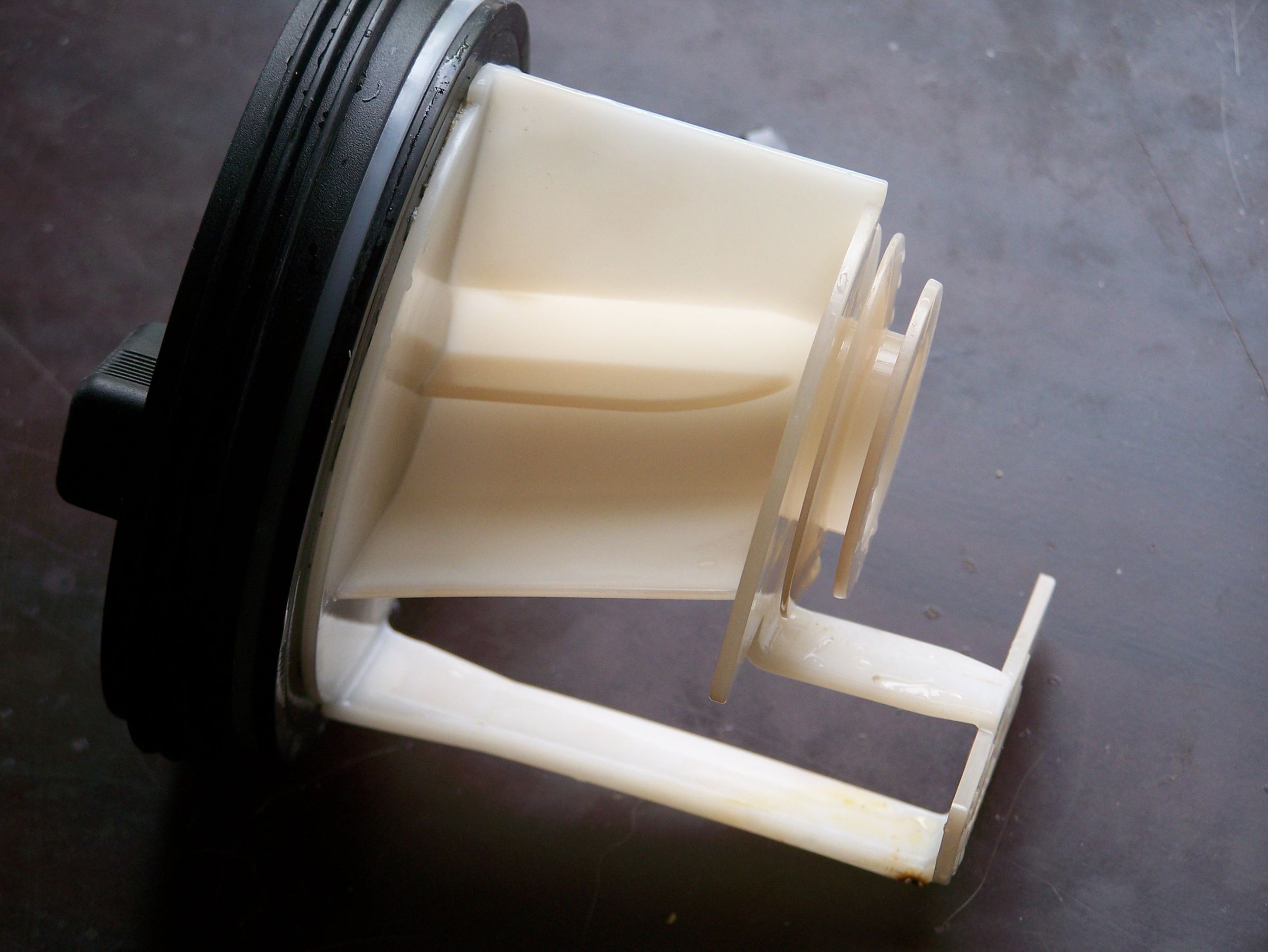 Repairing E.04 Error on Bosch Washer 6 Steps Instructables