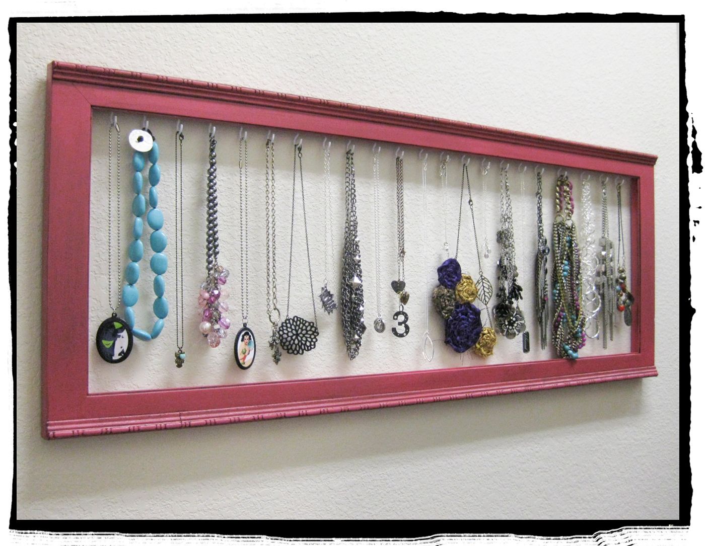 Krylon Dual Paint + Frame = Necklace Display 9 Steps (with Pictures