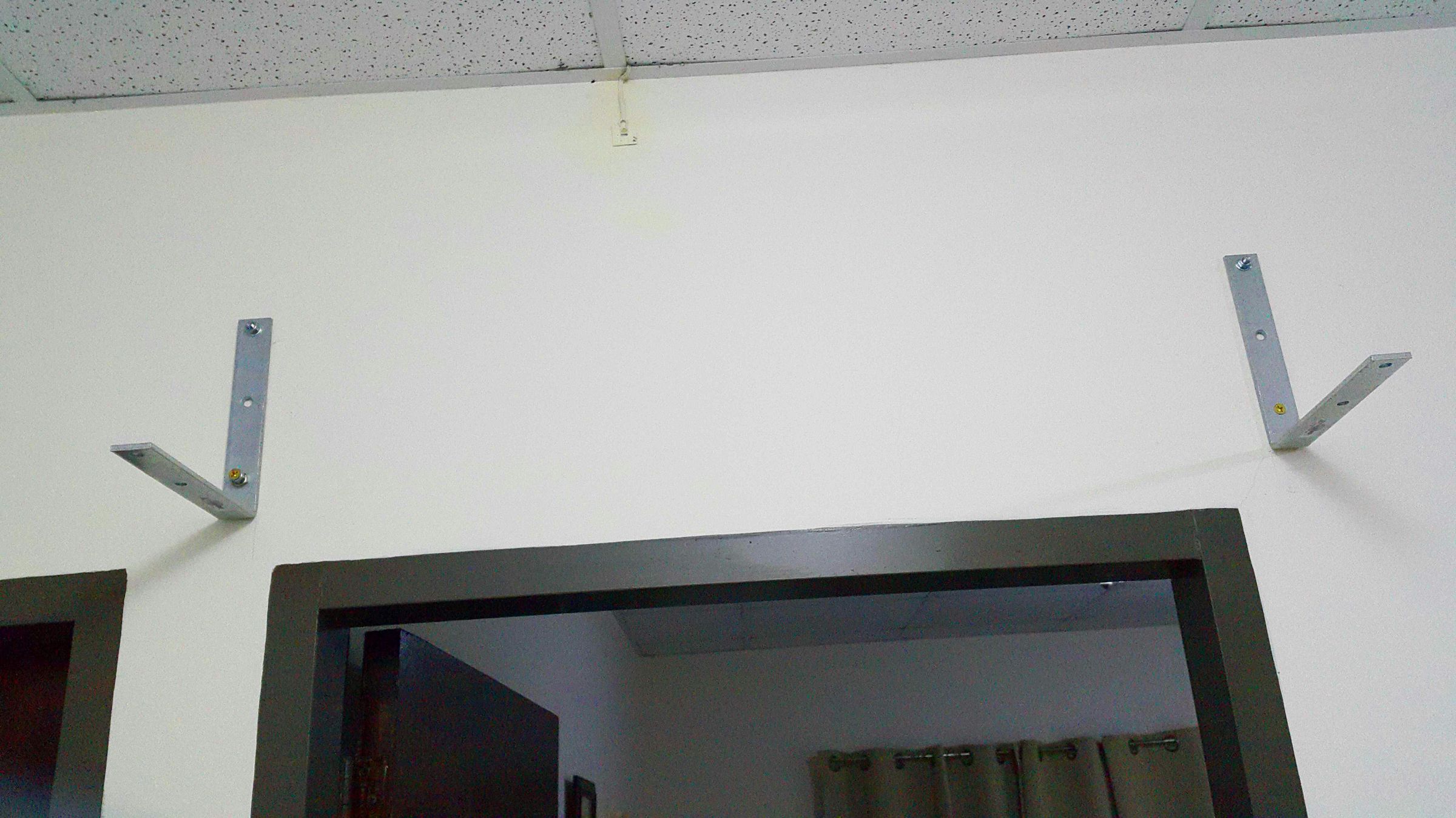 A DIY Chin Up Bar! 6 Steps (with Pictures) Instructables