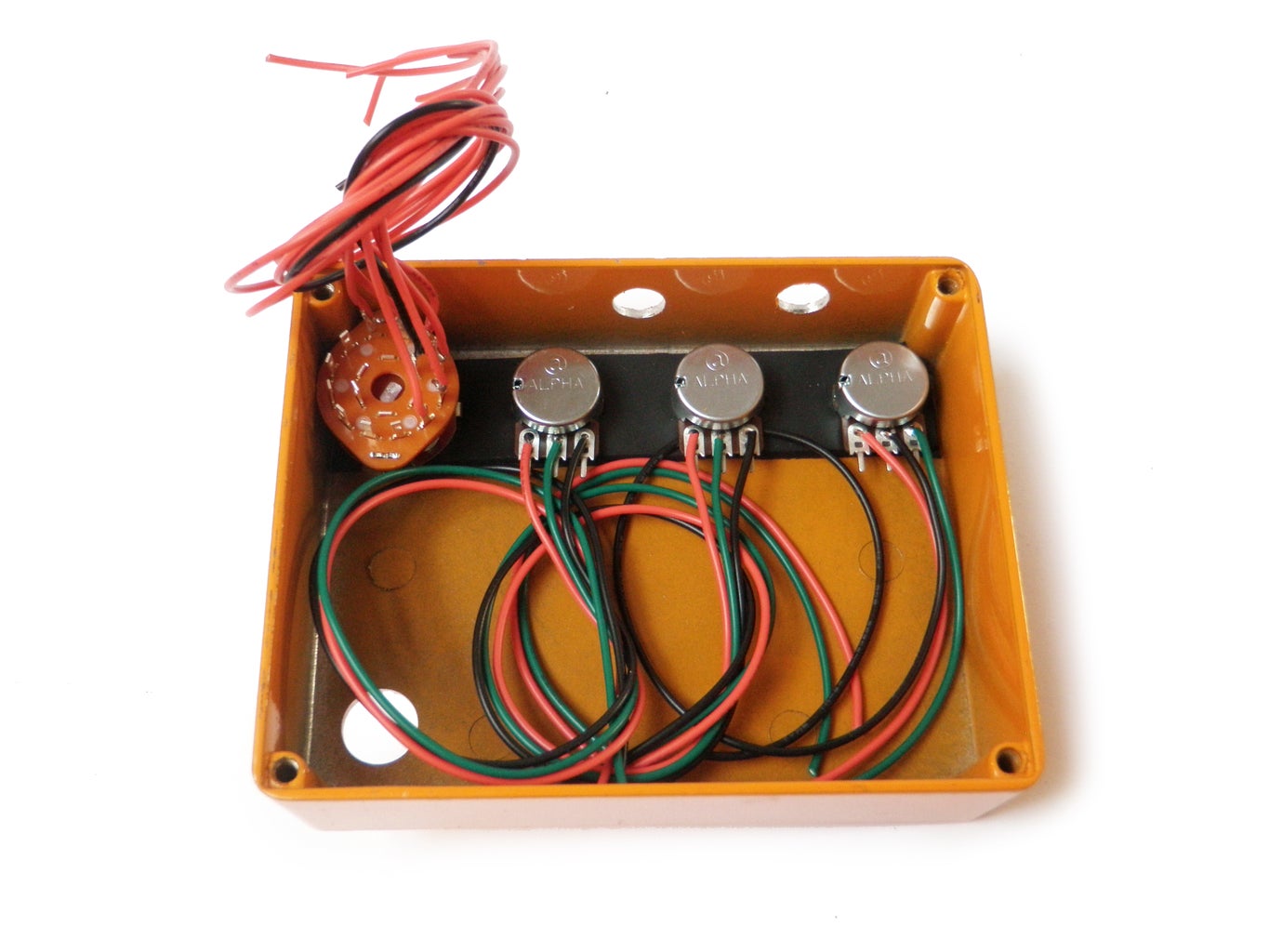 Arduino Guitar Pedal : 23 Steps (with Pictures) - Instructables