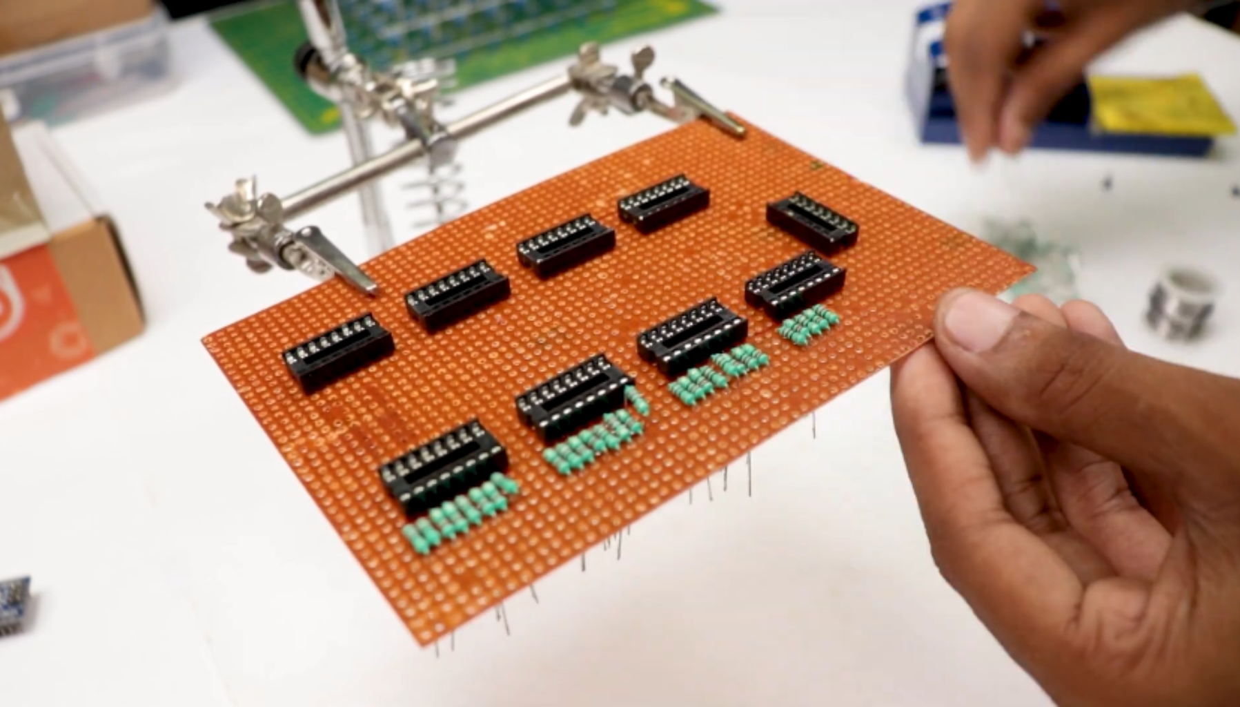 How to Build 8x8x8 LED Cube : 14 Steps - Instructables