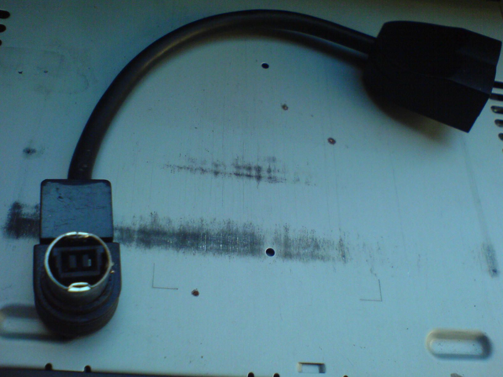 How to Connect Your Mp3 or Ipod on a Car Cdplayer. 6 Steps (with