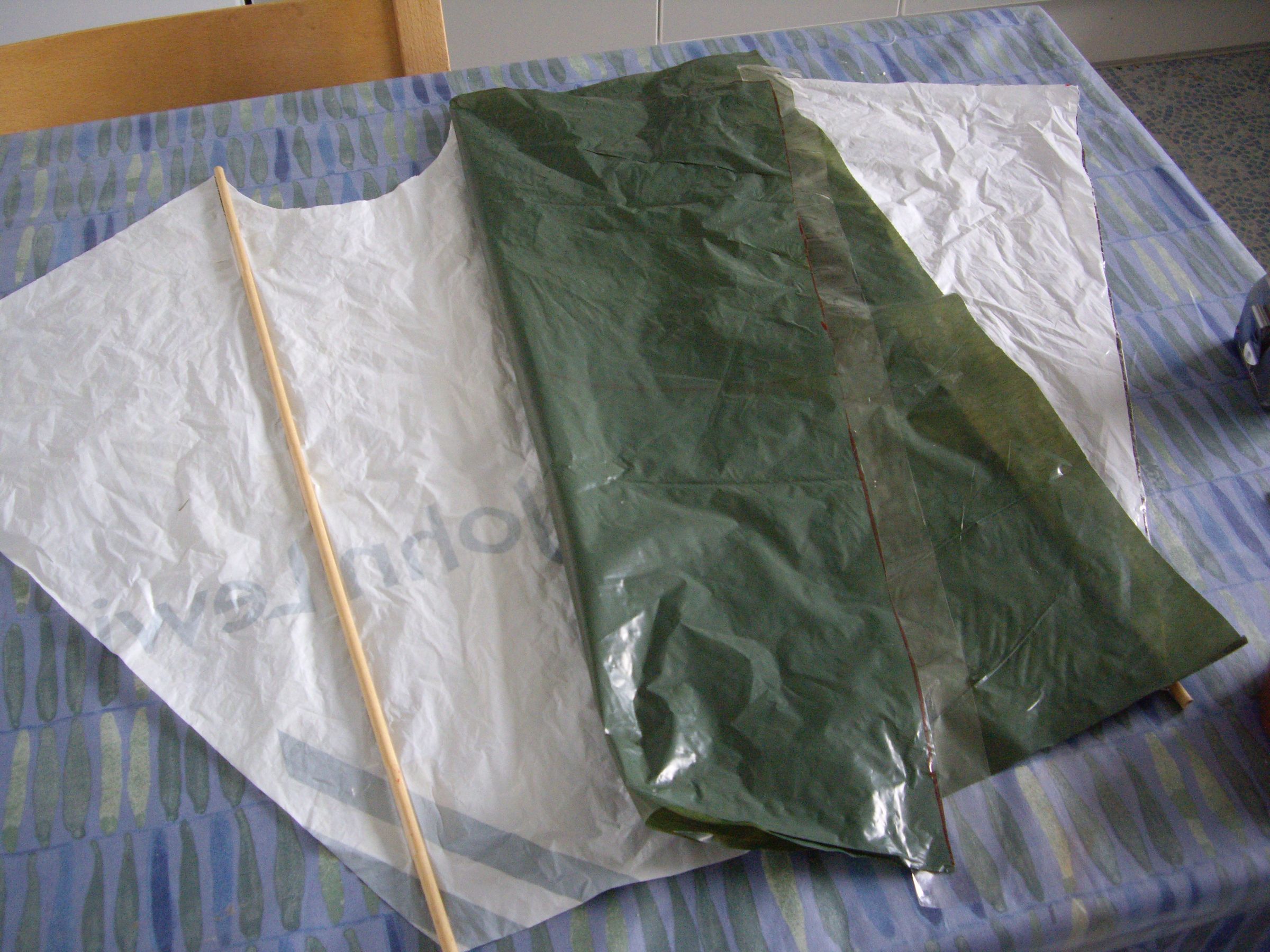 How to Make a Plastic Bullet Kite 8 Steps (with Pictures) Instructables