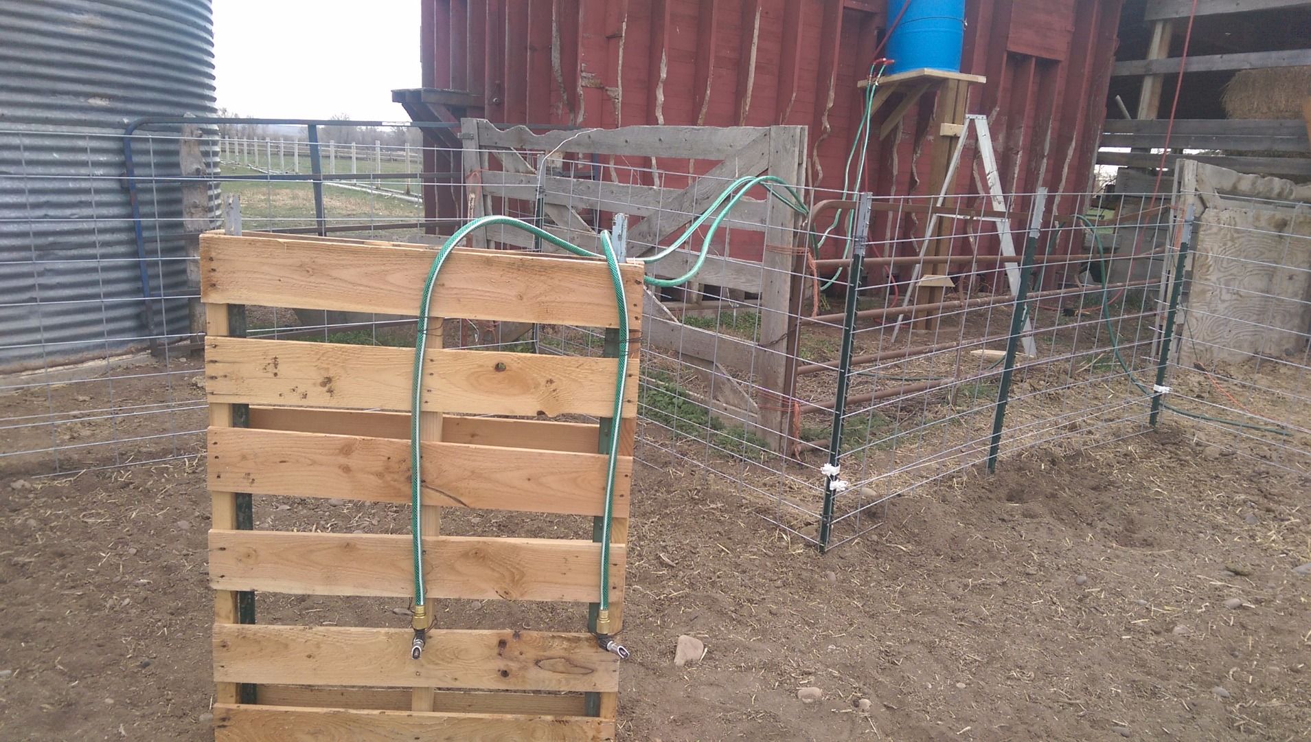 Automatic Hog Waterer 10 Steps Instructables