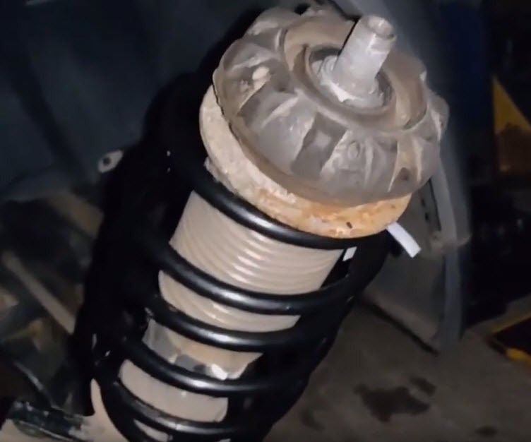 Change Your Spring At The Smart Car 16 Steps Instructables