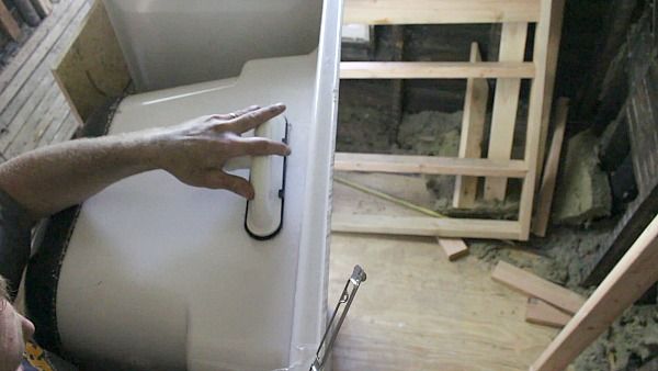 How To Install A Bathtub Make It Rock Solid 16 Steps With Pictures Instructables
