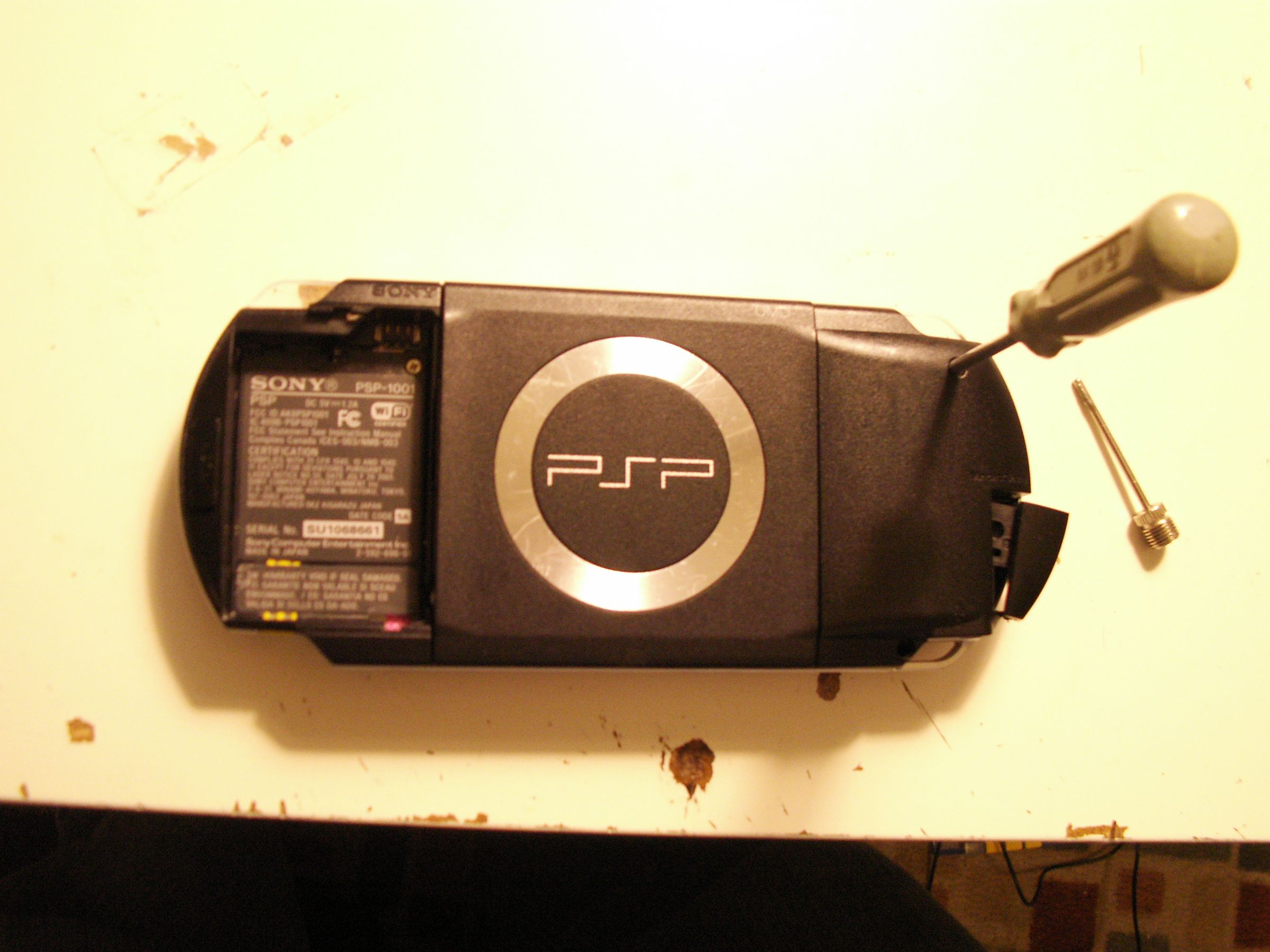Replacing PSP 1000 Screen 9 Steps Instructables