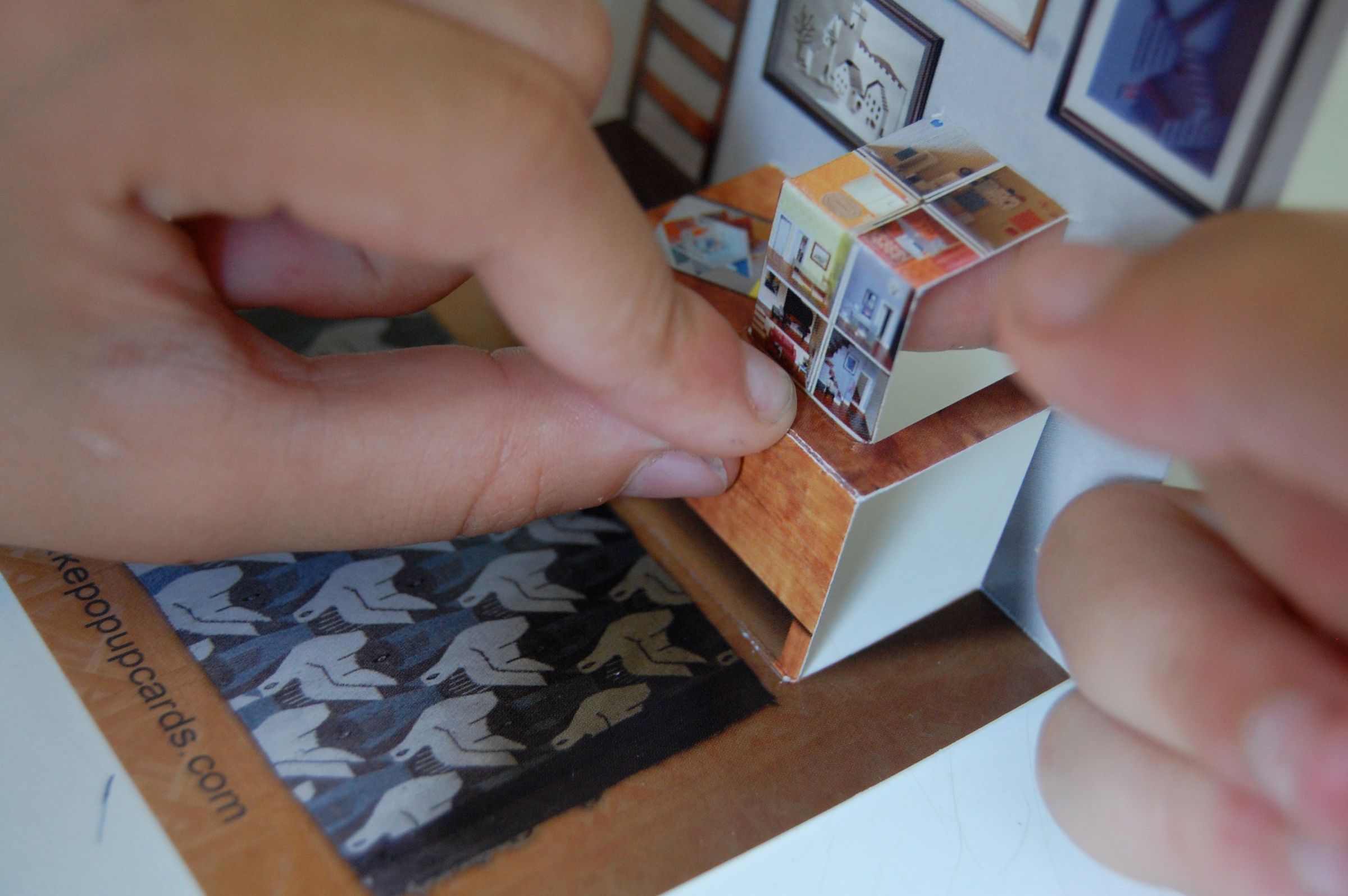 Super Easy Pop-up Room : 12 Steps (with Pictures) - Instructables