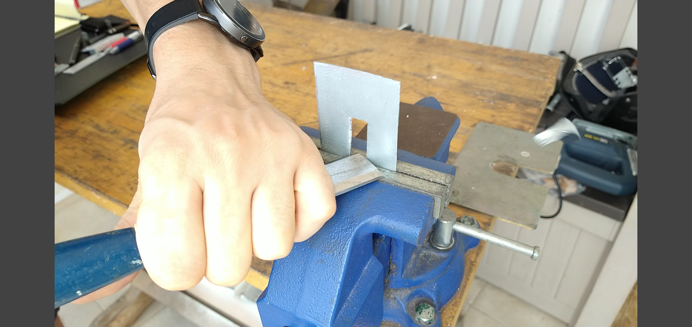 Top 10 Ways to Cut Metal Without an Angle Grinder! 11 Steps (with