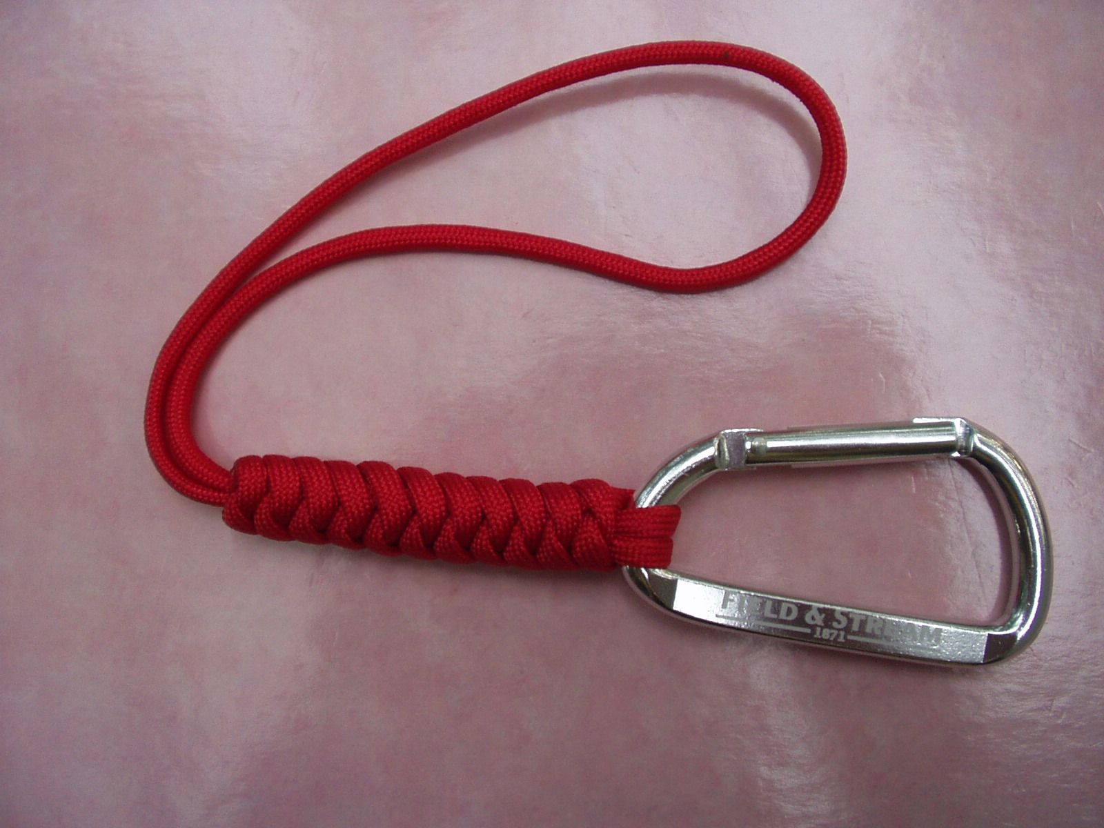 Paracord Wrist Lanyard Made With the Snake Knot 7 Steps (with