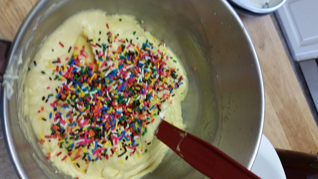 NotYourAverage Funfetti Cake Hack 5 Steps (with Pictures