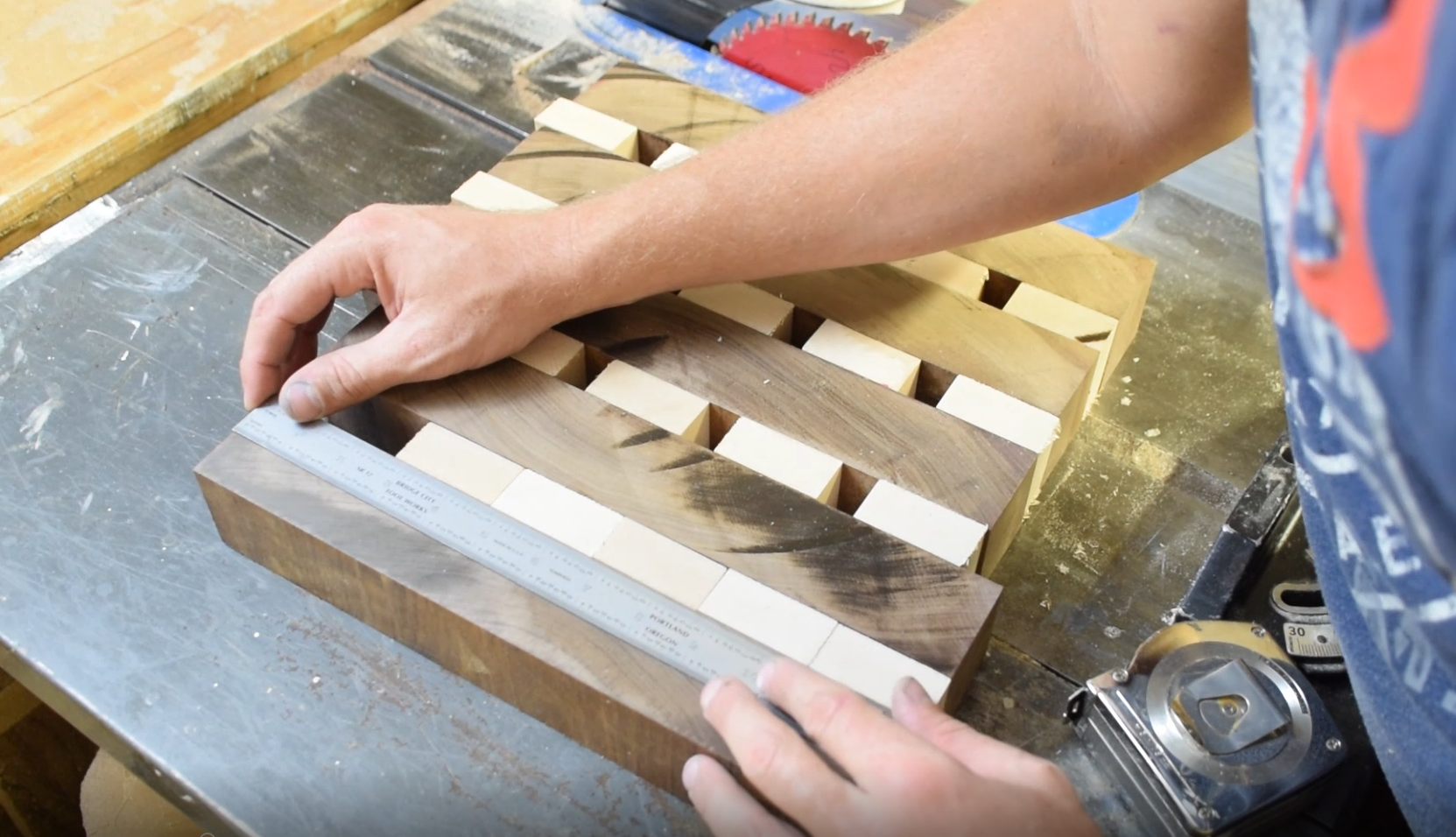 End Grain Butcher Block Cutting Board! : 10 Steps (with Pictures