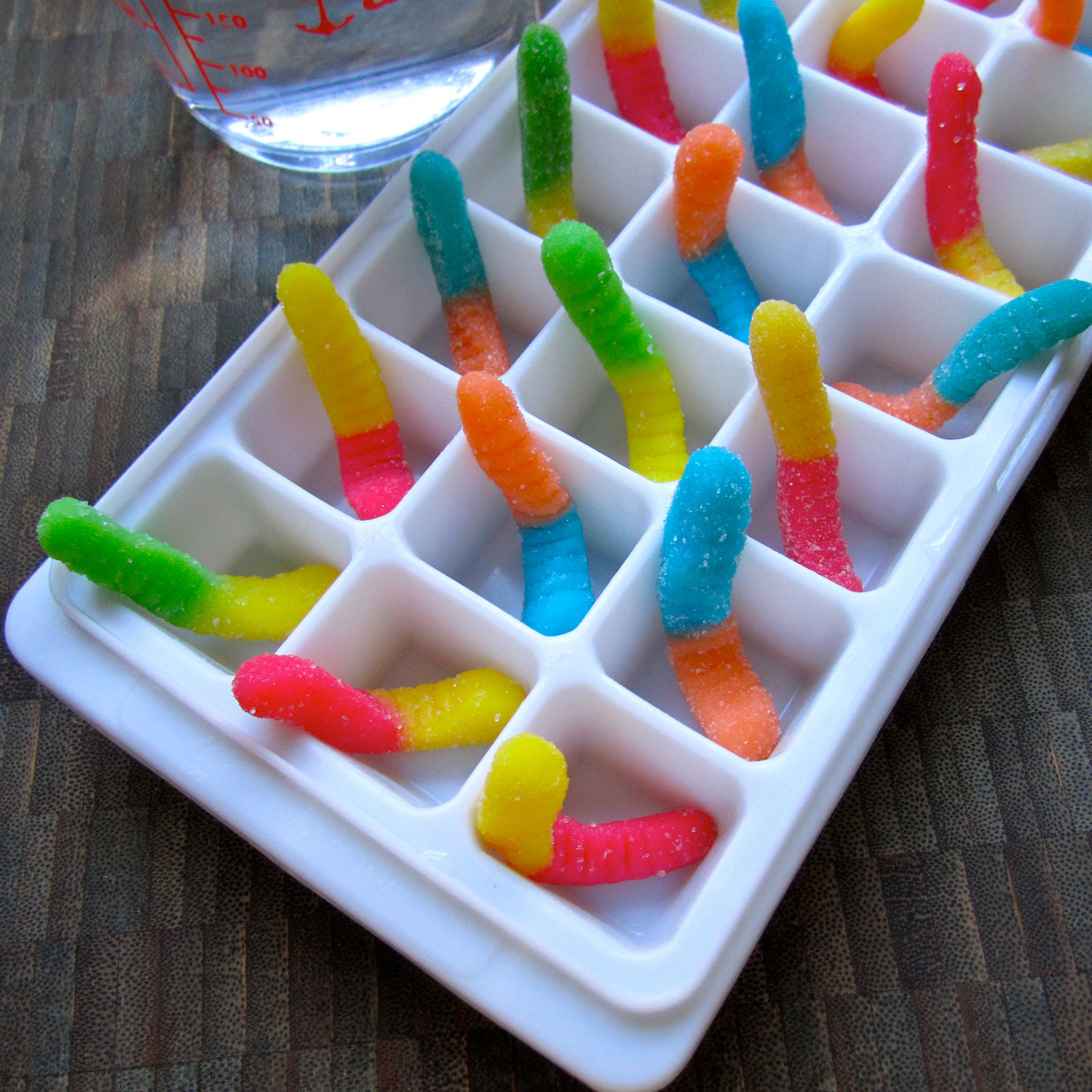 Gummy Worm Ice Cubes 4 Steps (with Pictures) Instructables